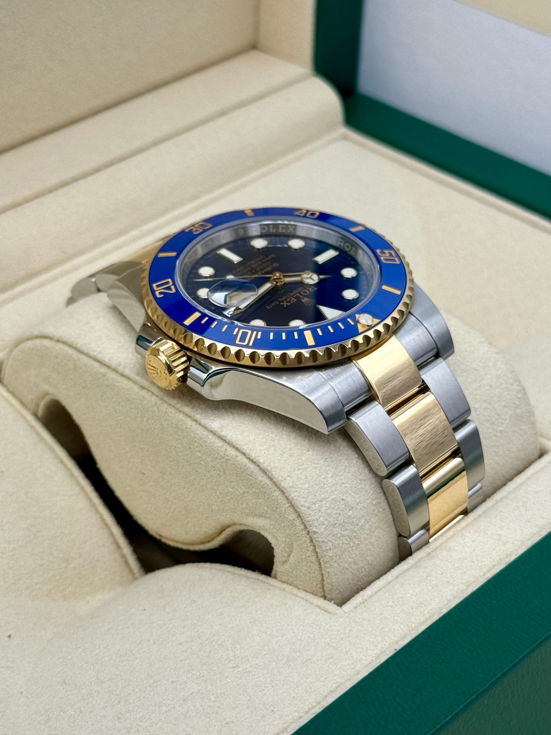 2020 Rolex Submariner "Bluesy" 40mm 116613LB Two-Tone Blue Dial - Image 8