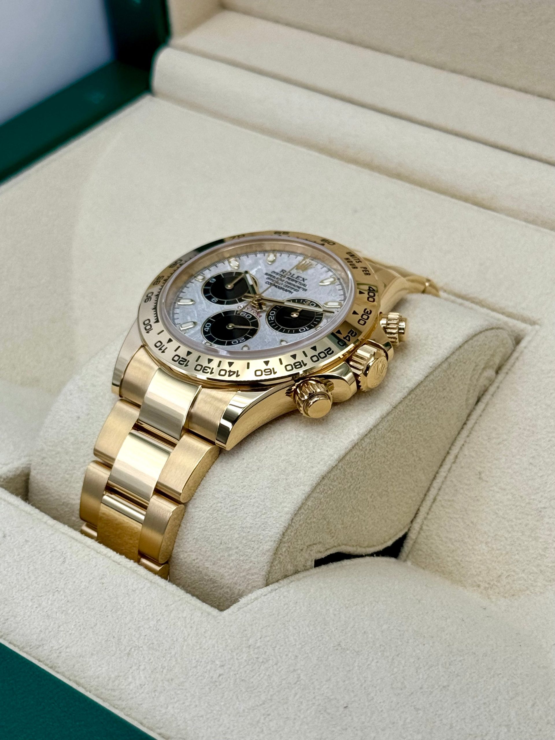 NEW 2023 Rolex Daytona 40mm 116508 Yellow Gold Meteorite Dial - Image 5