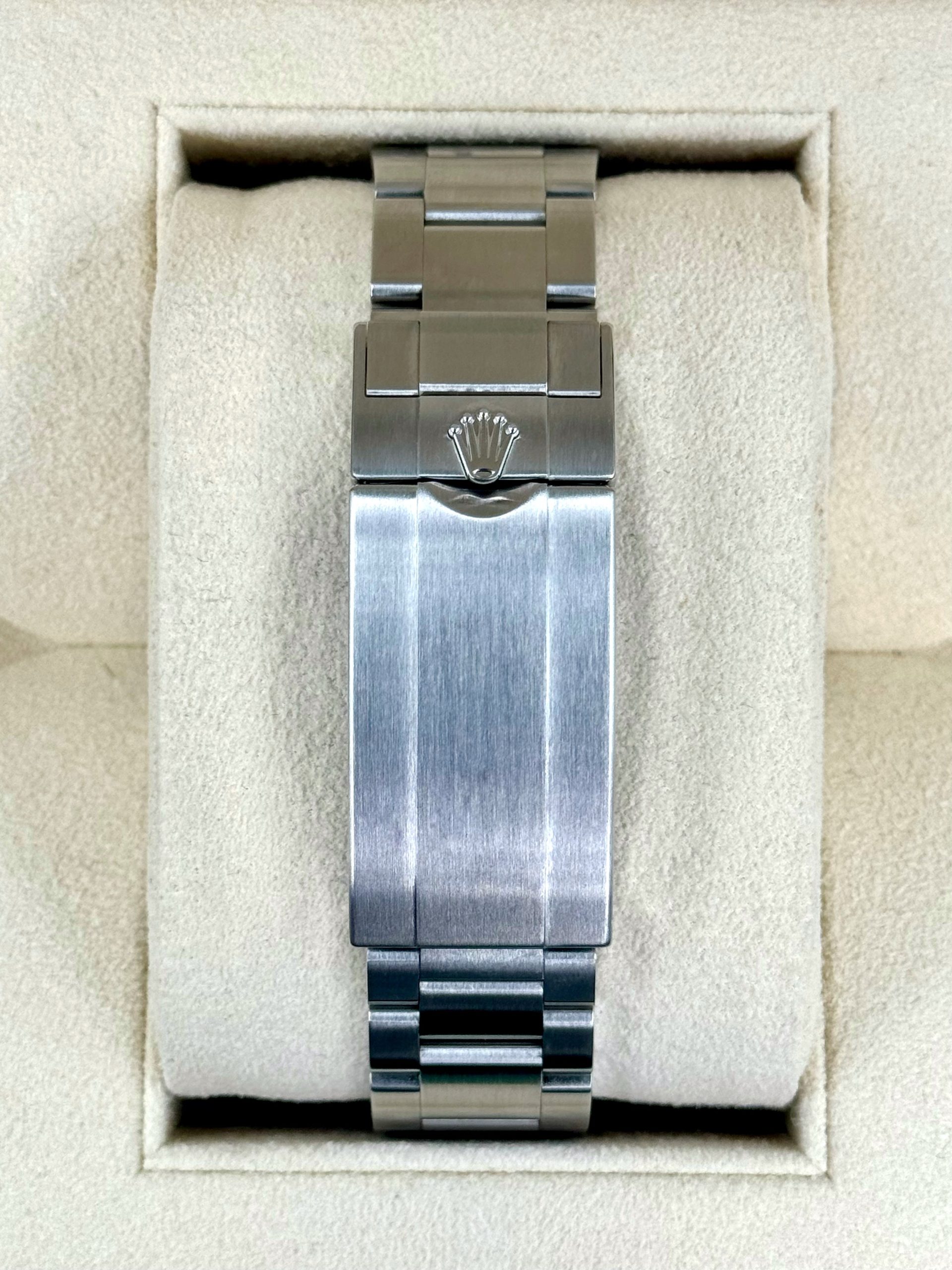 2021 Rolex Submariner 41mm 126610LN Stainless Steel Black Dial - Image 2