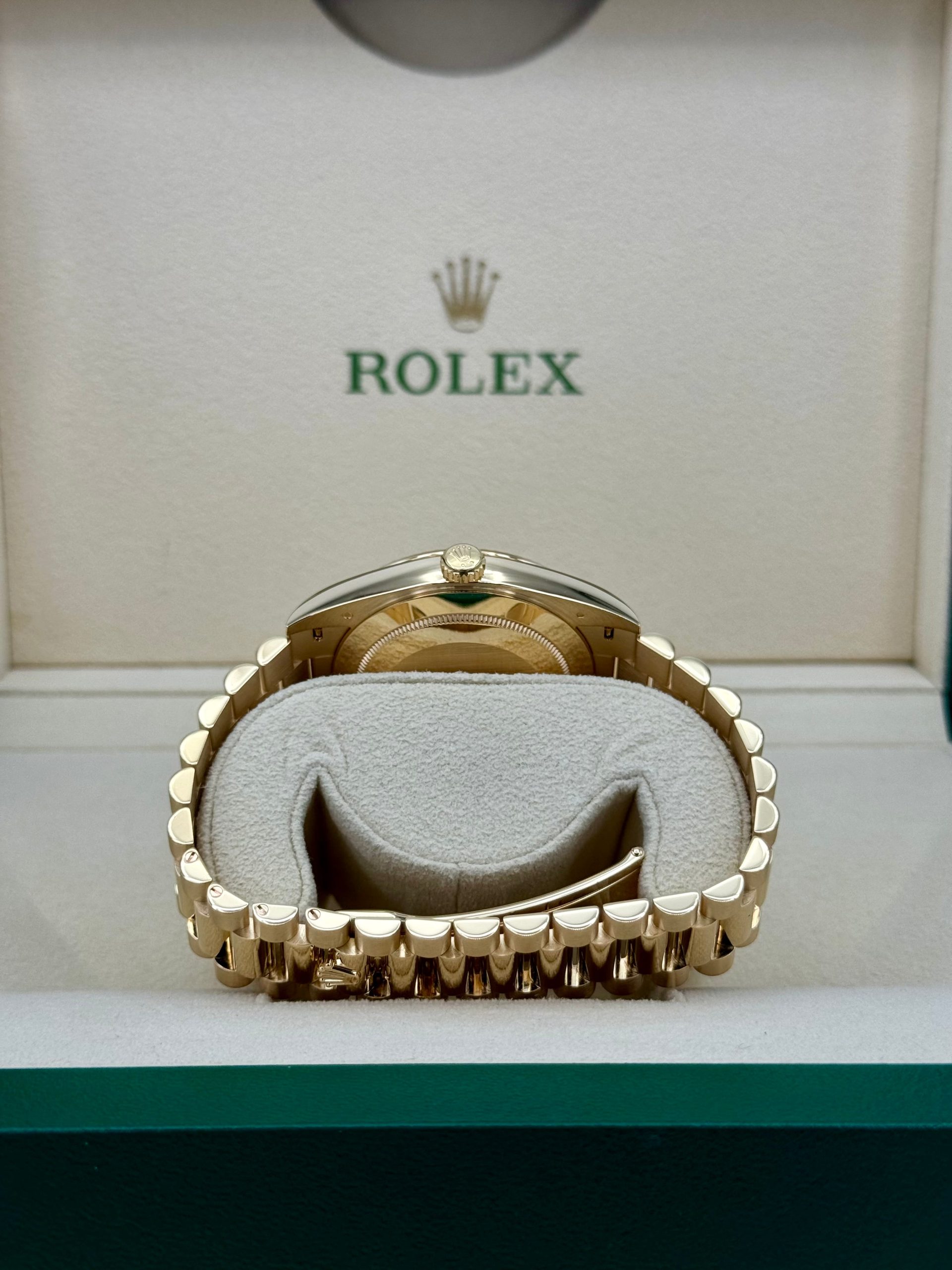 2023 Rolex Day-Date 40mm 228238 Champagne Diamond Baguette Dial - Image 8