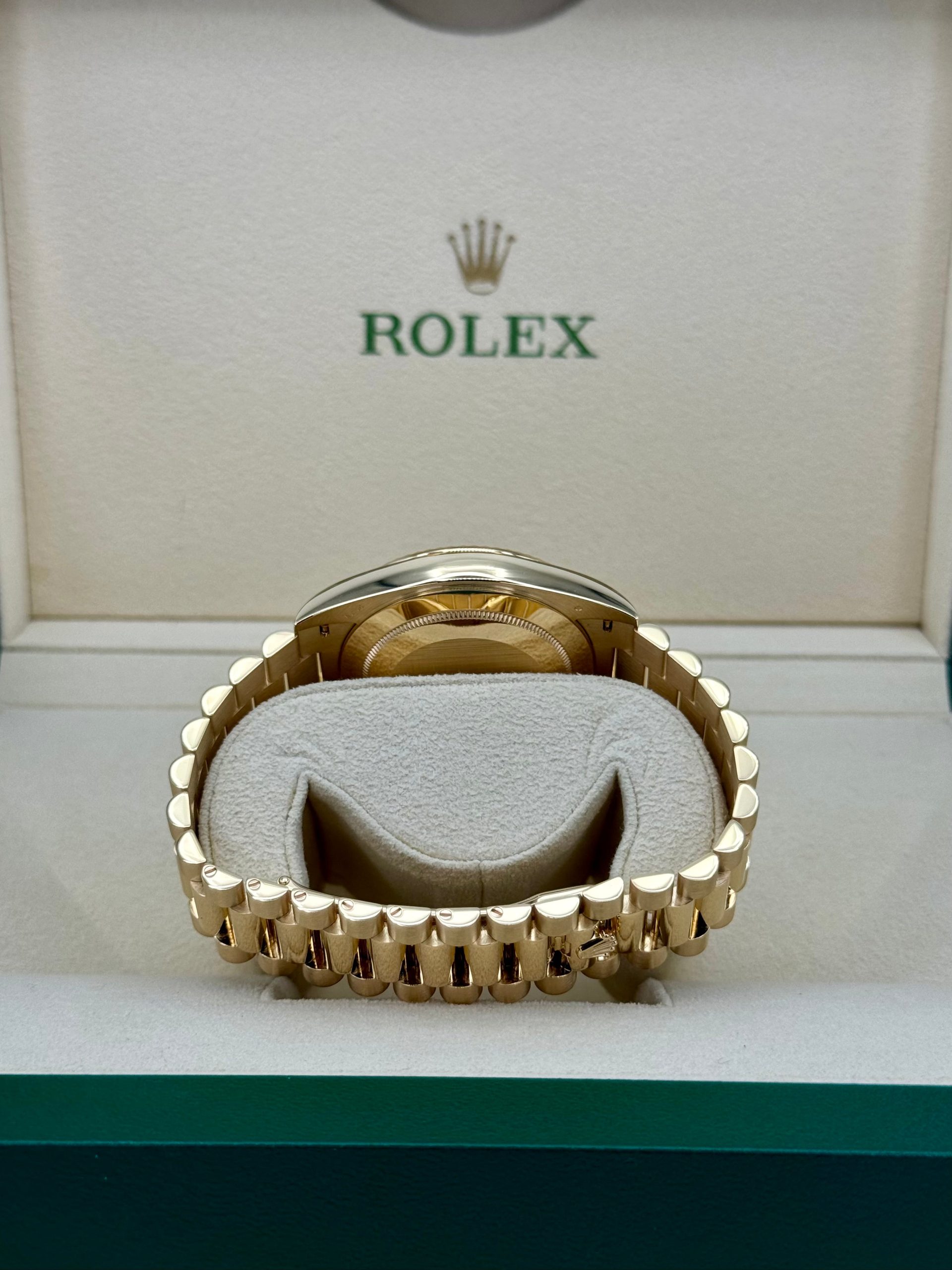 2023 Rolex Day-Date 40mm 228238 Champagne Diamond Baguette Dial - Image 9