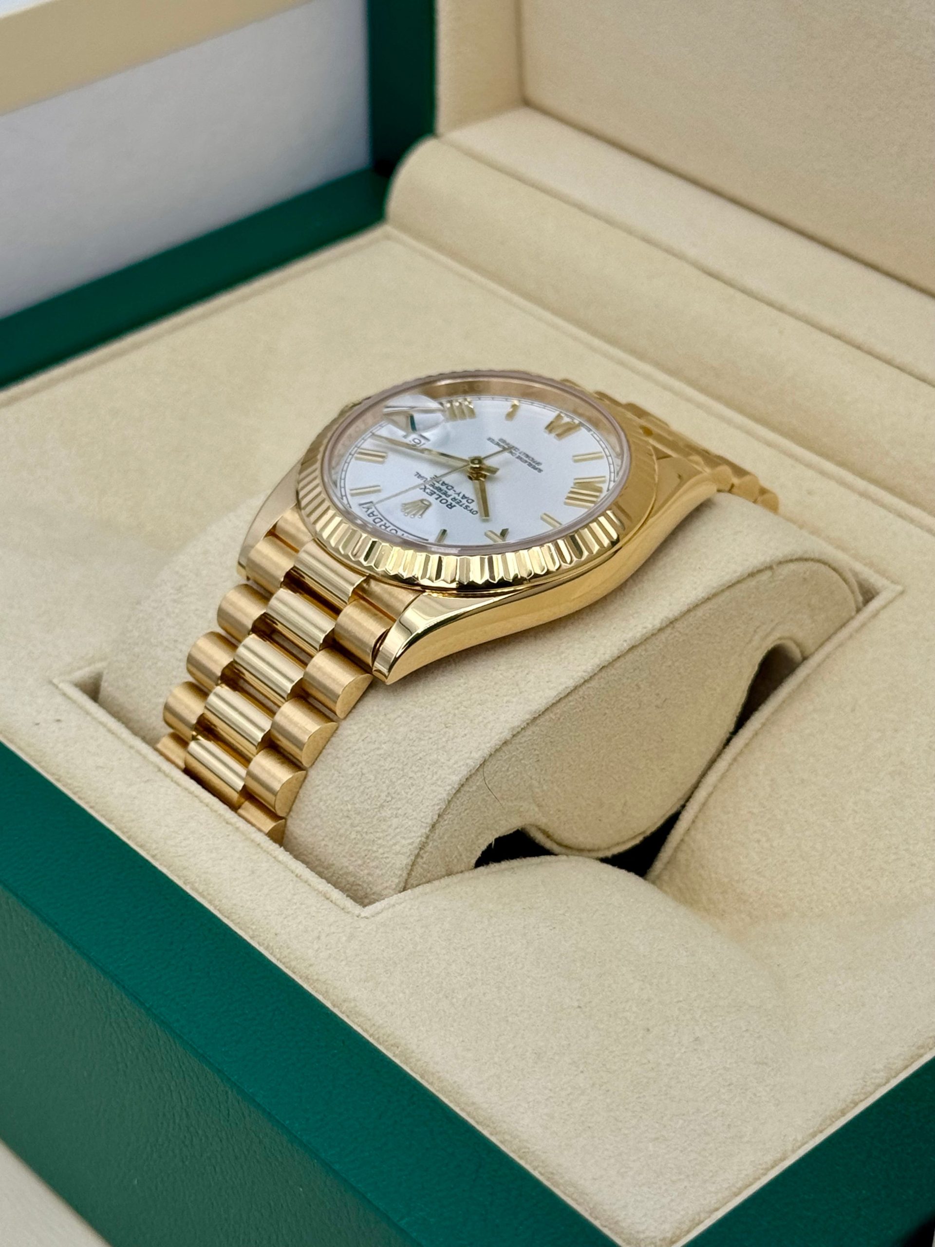 2019 Rolex Day-Date 40mm 228238 Presidential White Dial - Image 7