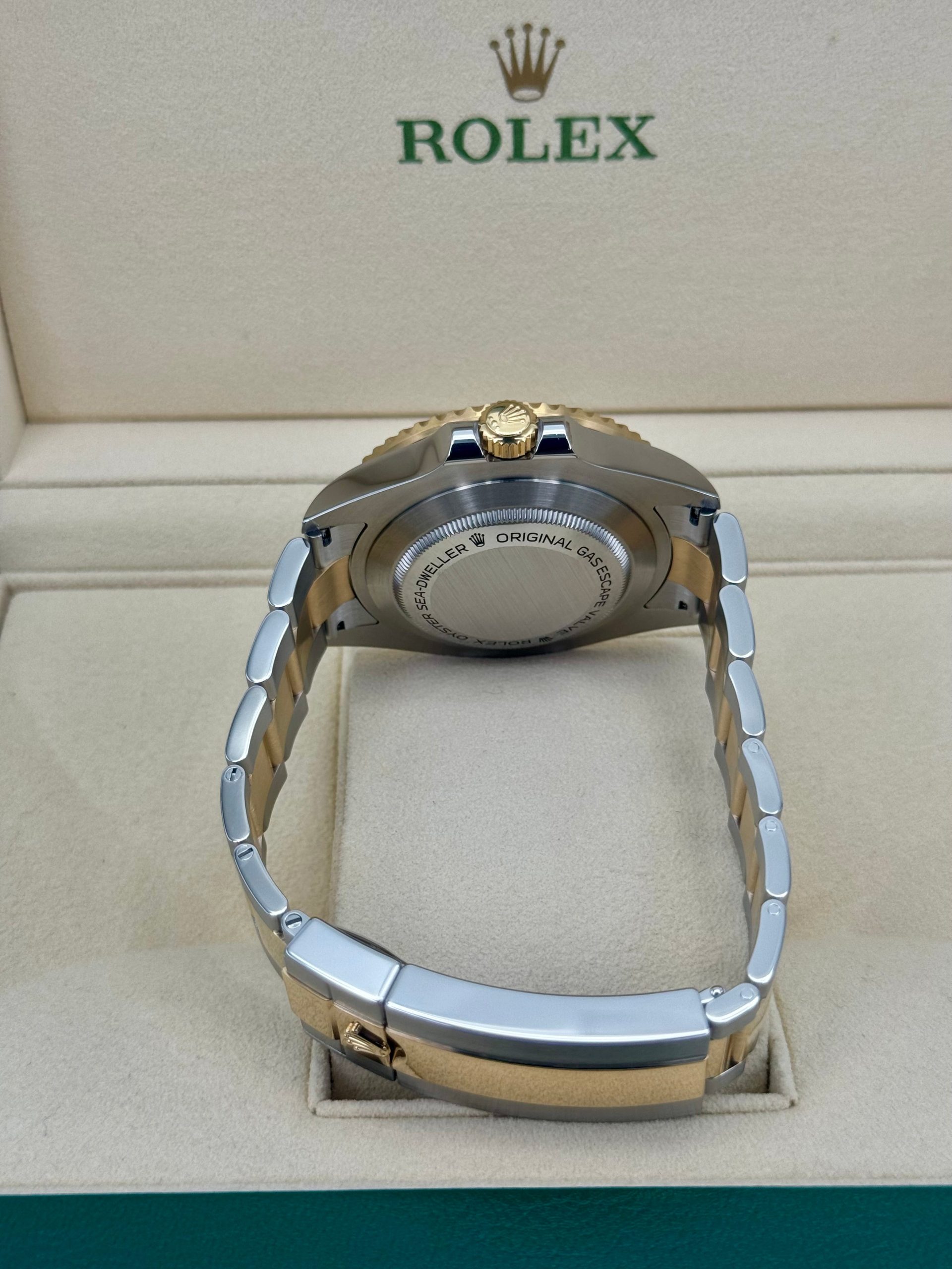 2022 Rolex Sea-Dweller 43mm 126603 Two-Tone Black Dial - Image 9