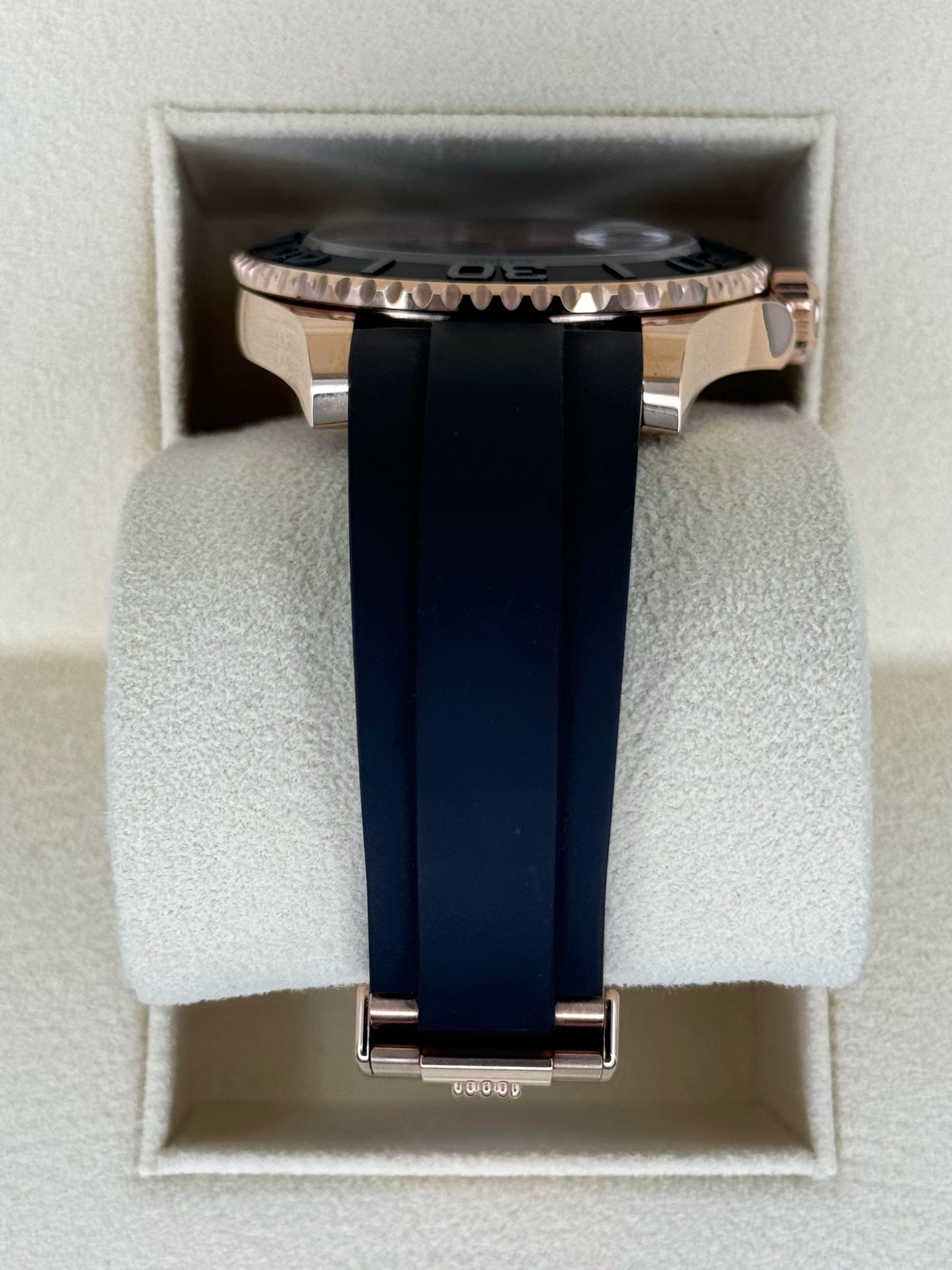 2024 Rolex Yacht-Master 40mm 126655 Rose Gold Oysterflex Black Dial - Image 3