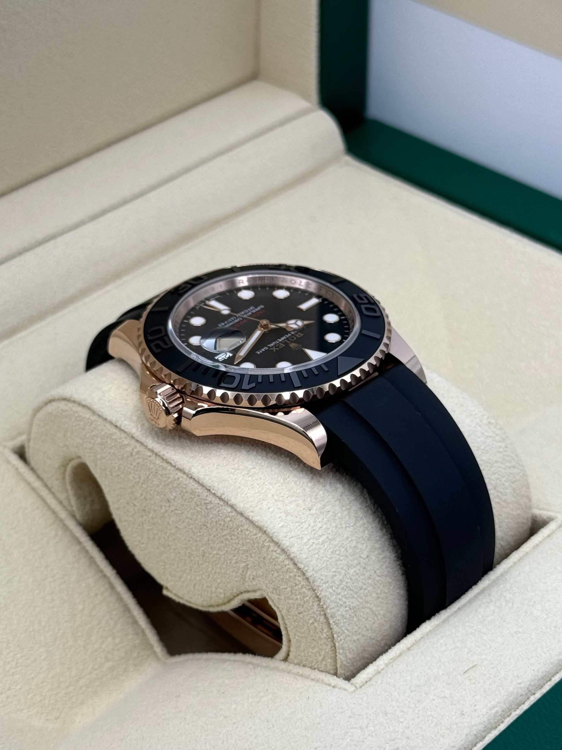 2024 Rolex Yacht-Master 40mm 126655 Rose Gold Oysterflex Black Dial - Image 8