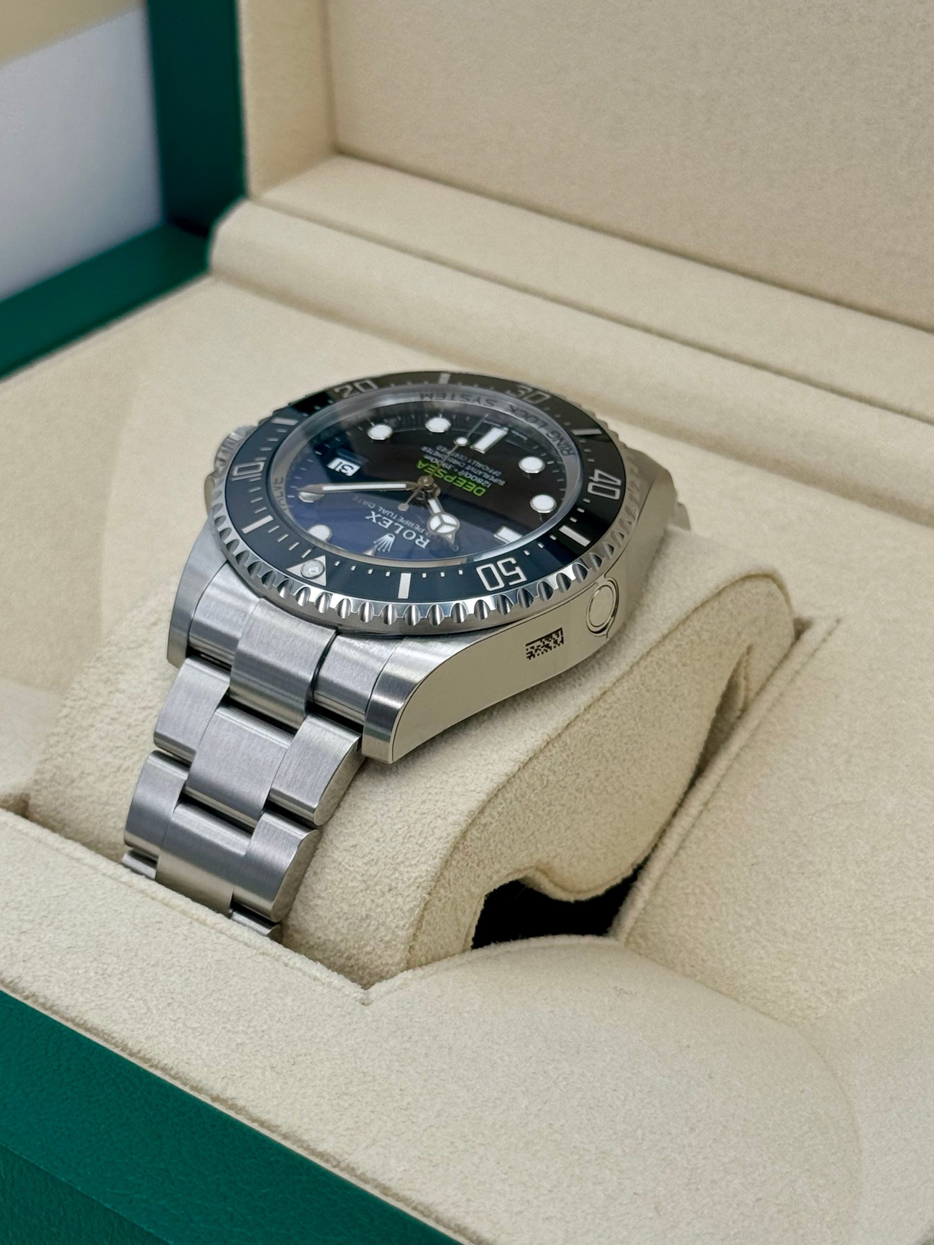 NEW 2024 Rolex Deepsea James Cameron 44mm 136660 Blue Dial - Image 7