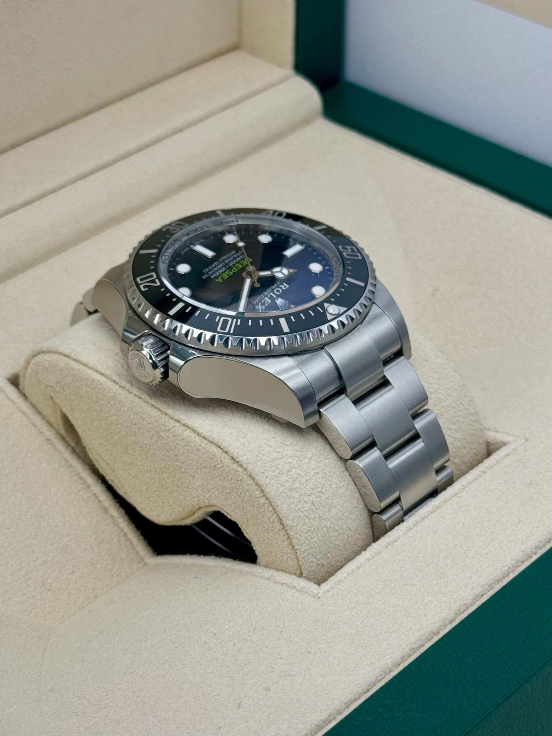 NEW 2024 Rolex Deepsea James Cameron 44mm 136660 Blue Dial - Image 8