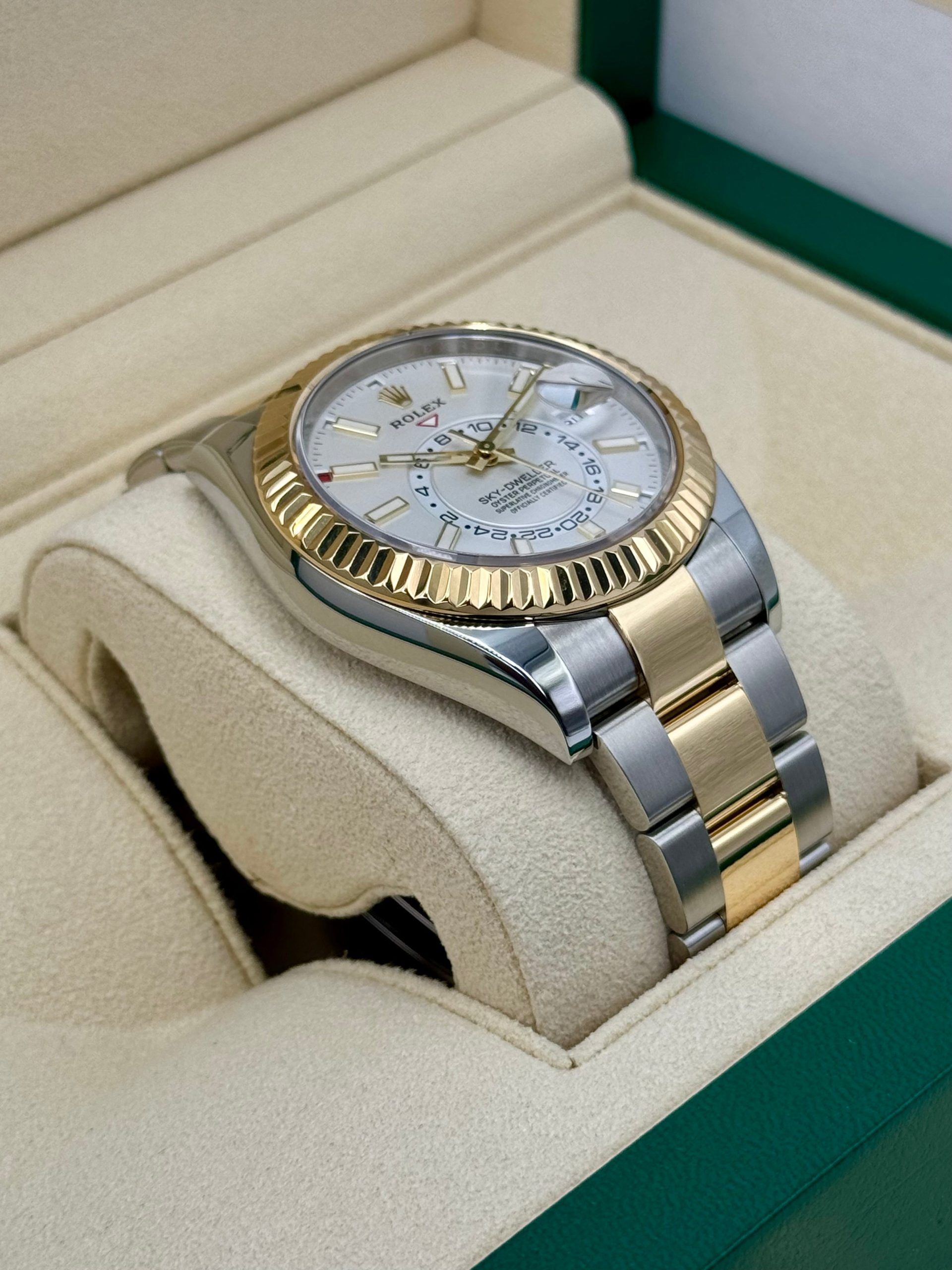 2019 Rolex Sky-Dweller 42mm 326933 Two-Tone Oyster White Dial - Image 6