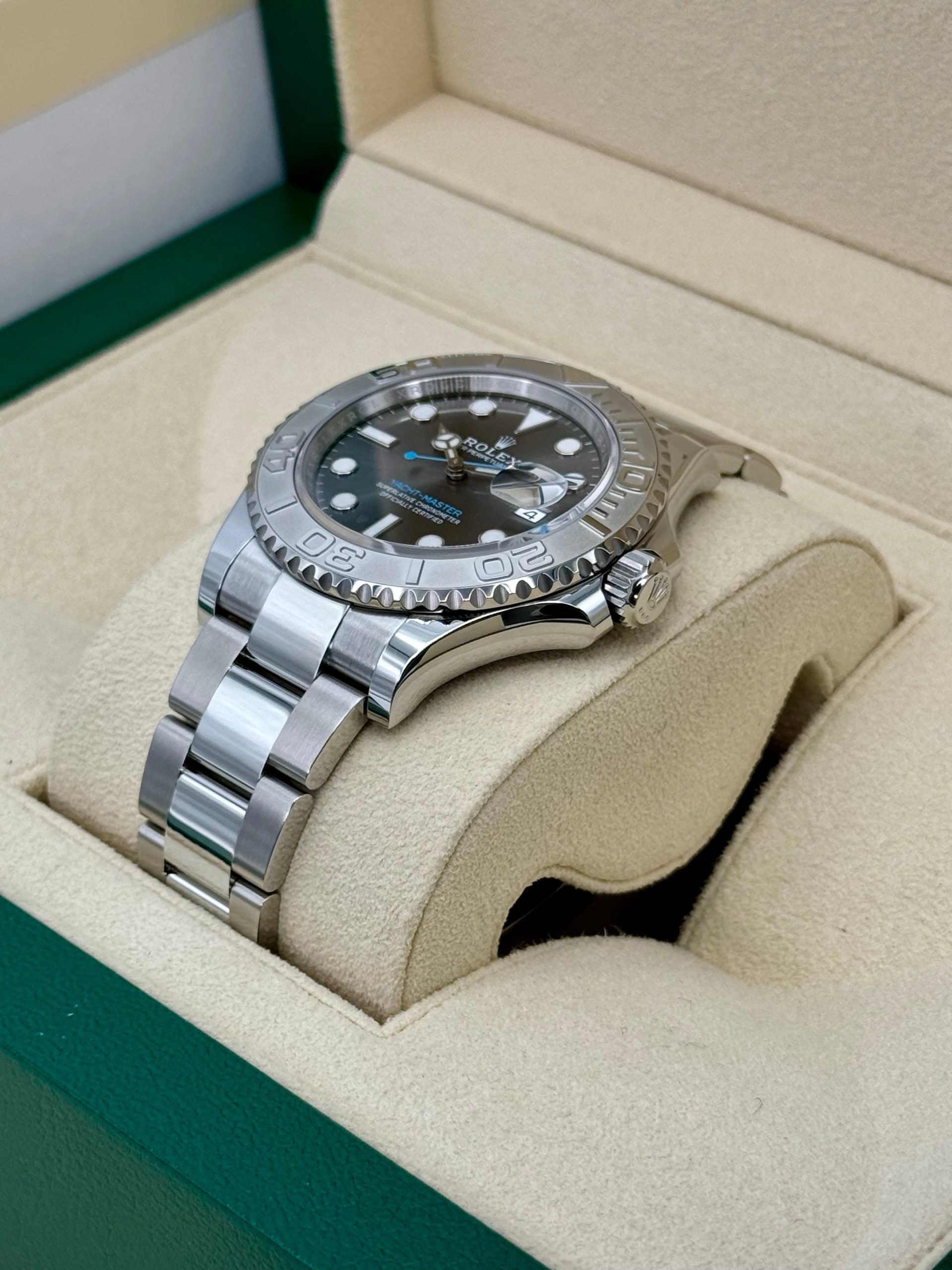 NEW 2024 Rolex Yacht-Master 40mm 126622 Stainless Steel Rhodium Dial - Image 5