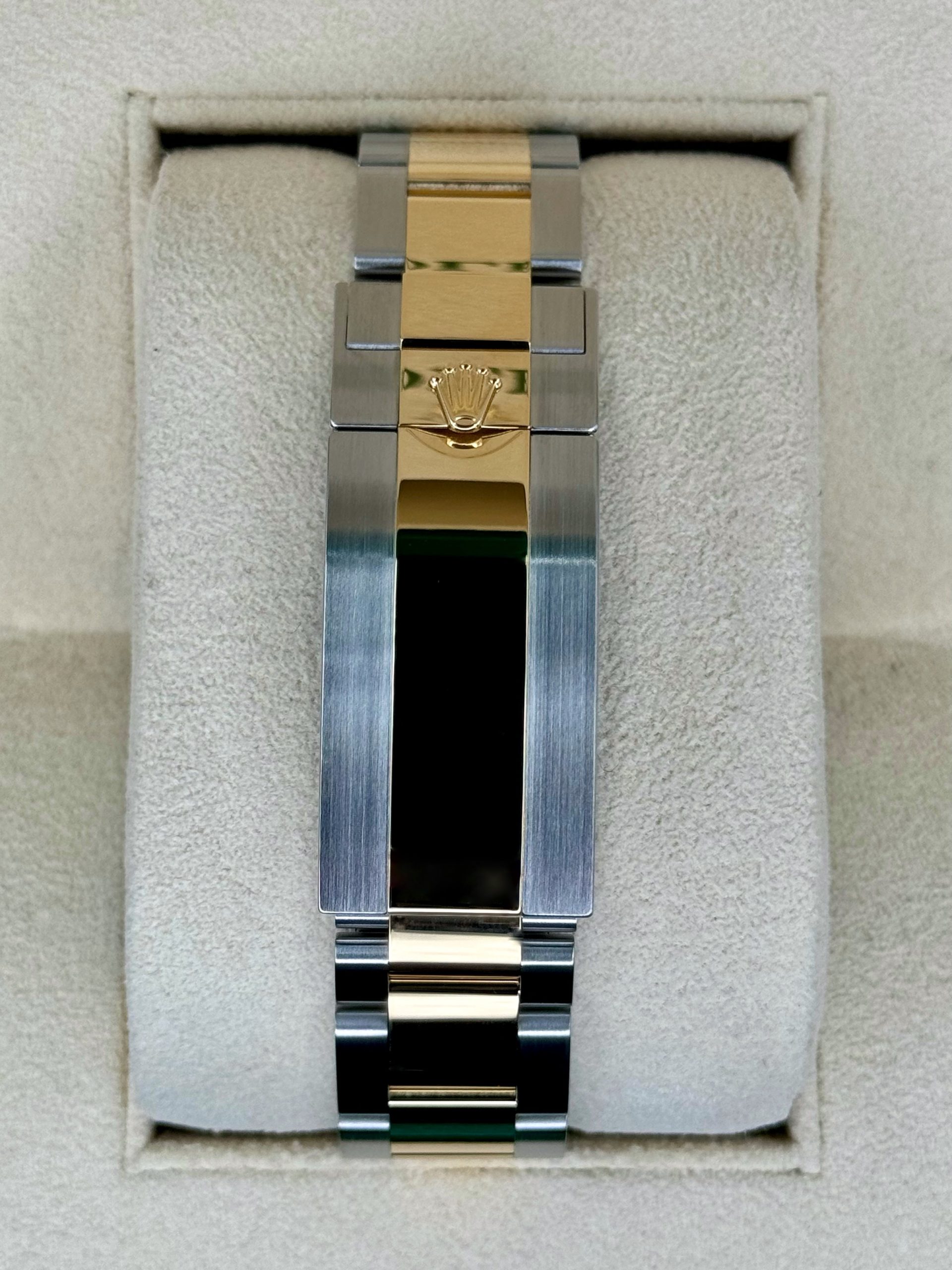 2023 Rolex Submariner "Bluesy" 41mm 126613LB Two-Tone Blue Dial - Image 2