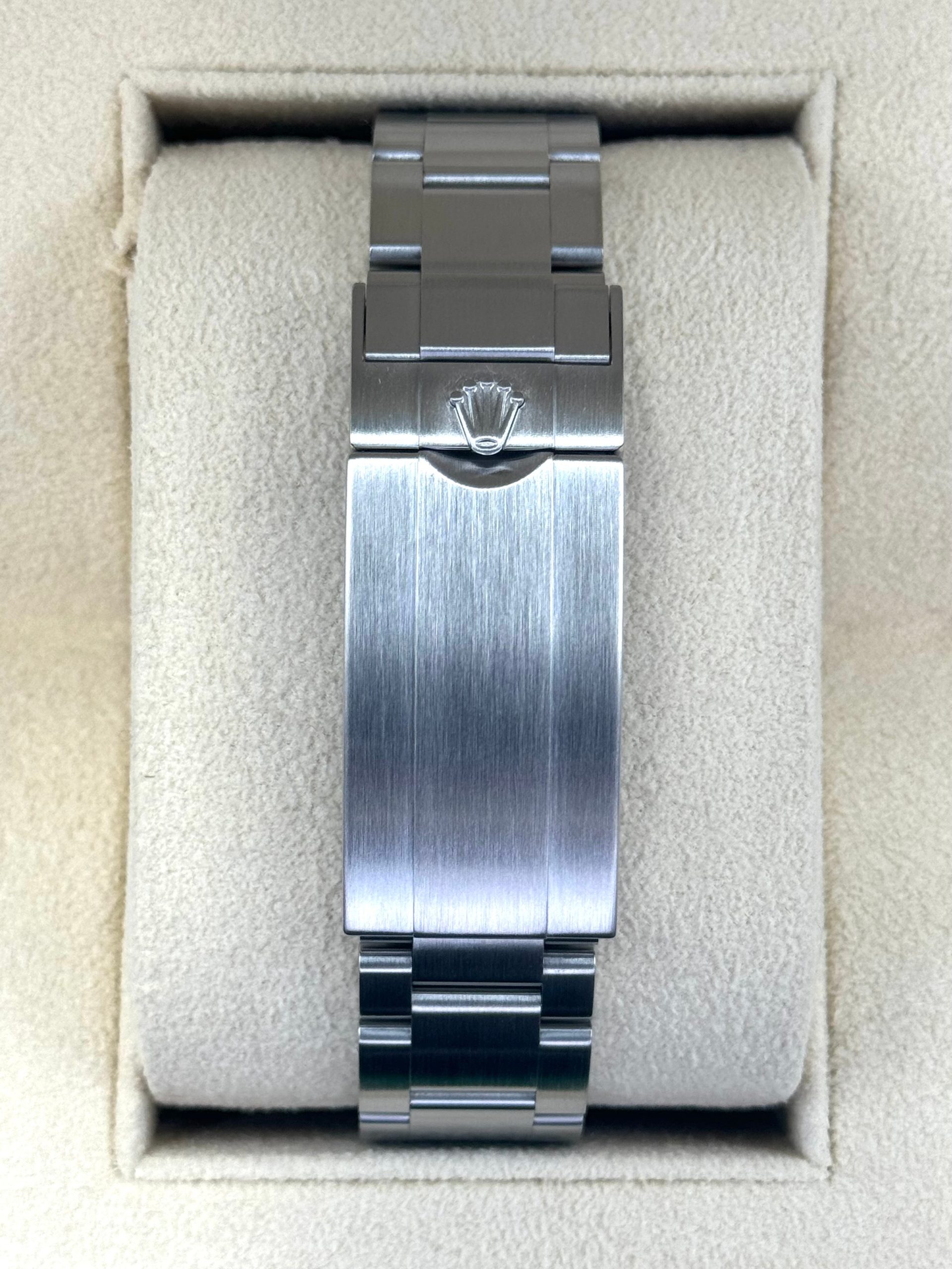 2024 Rolex Submariner 41mm 126610LN Stainless Steel Black Dial - Image 2