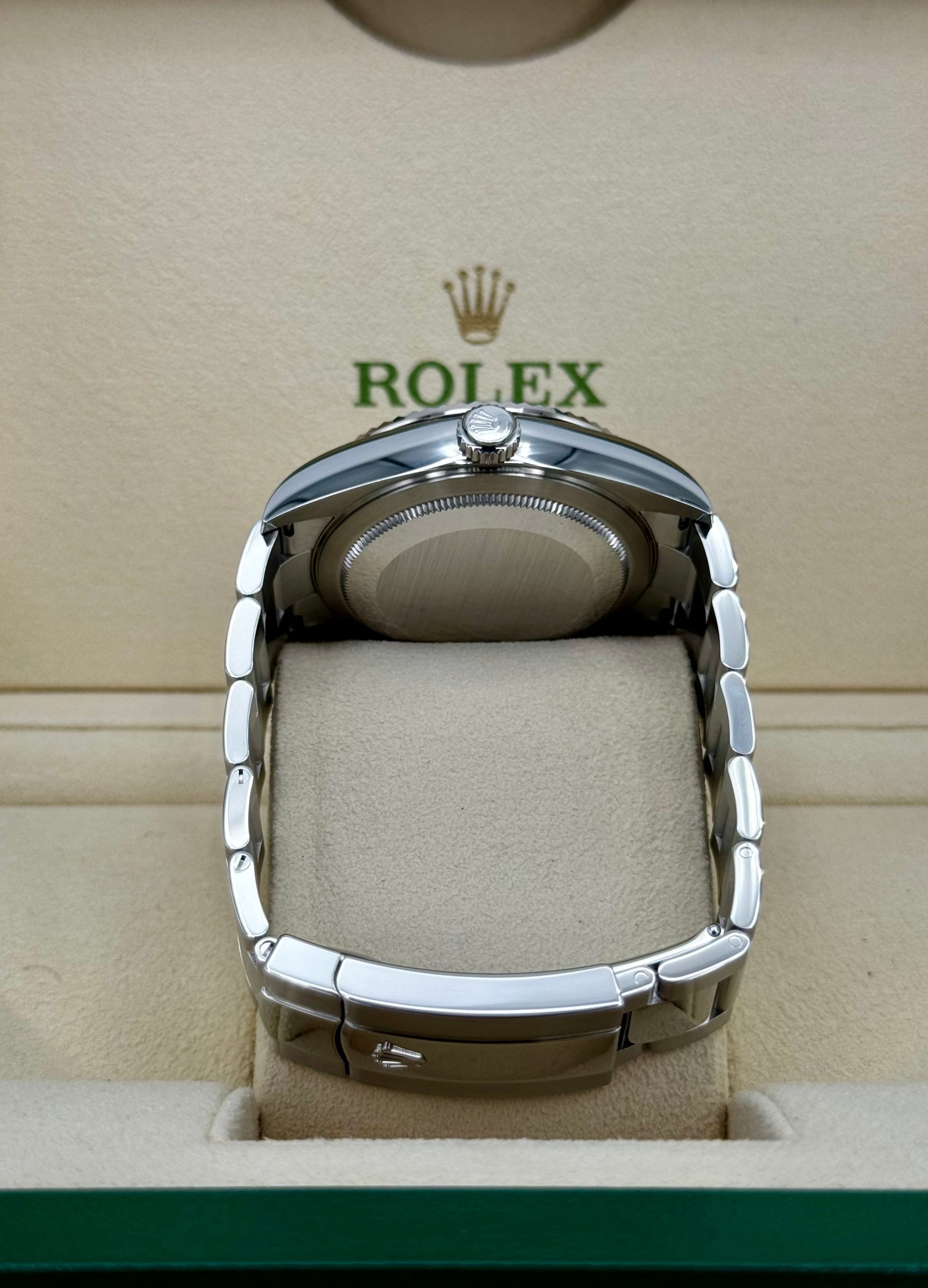 2023 Rolex Sky-Dweller 42mm 326934 Oyster Black Dial - Image 9