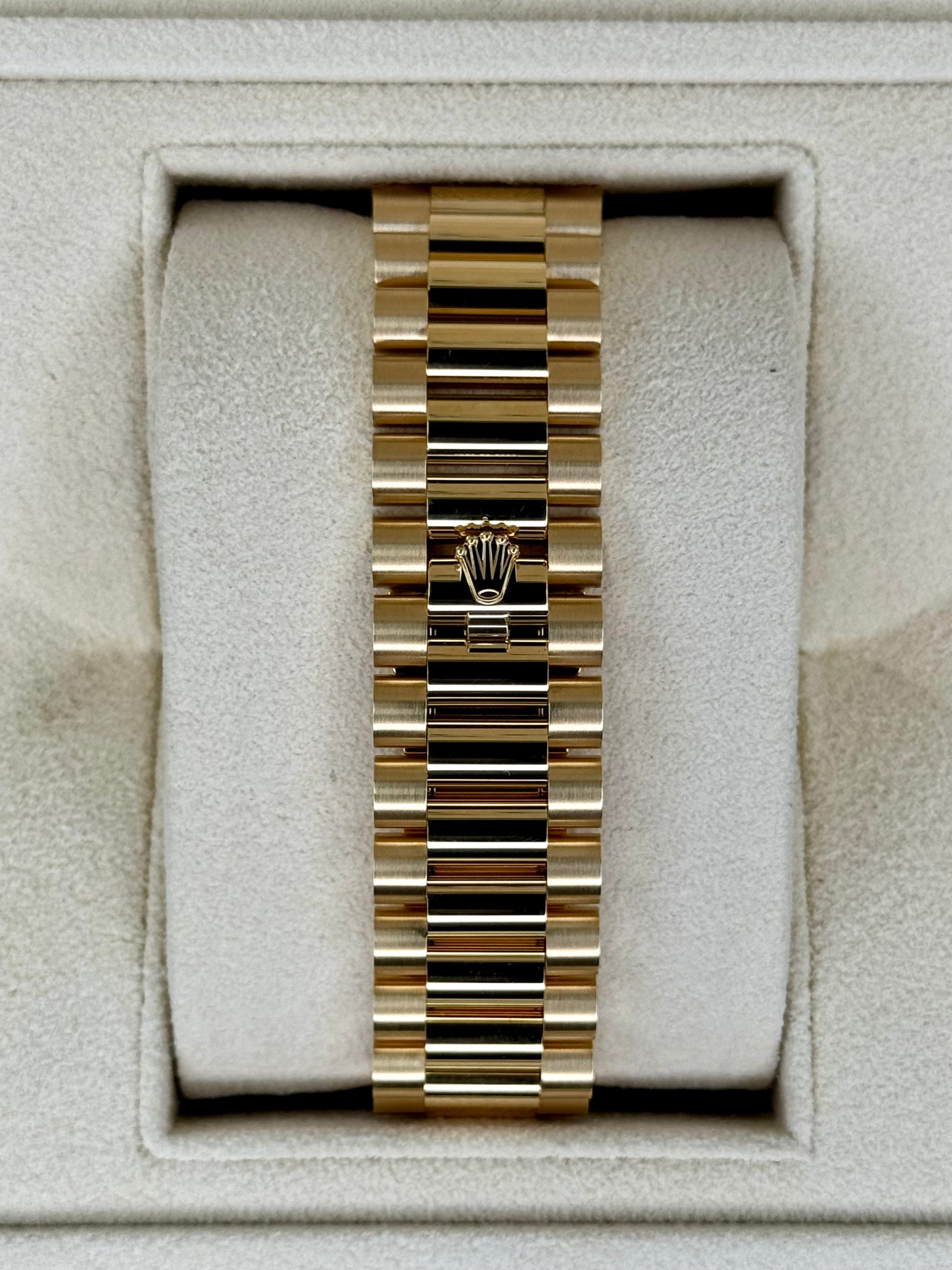 New 2024 Rolex Day-Date 40mm 228348RBR Presidential Green Dial - Image 2