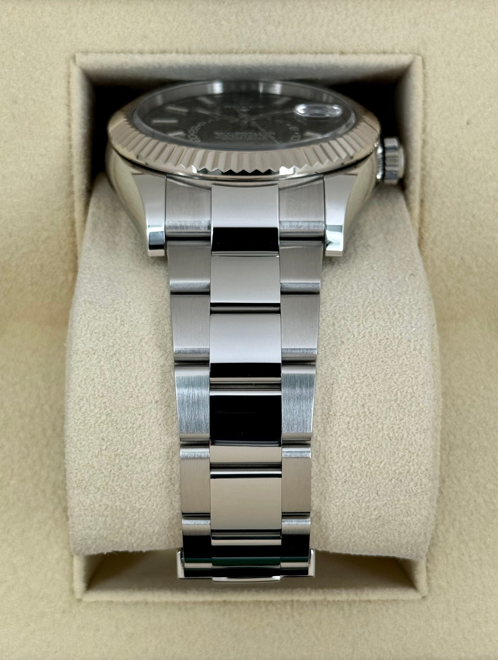 2023 Rolex Sky-Dweller 42mm 326934 Oyster Black Dial - Image 3