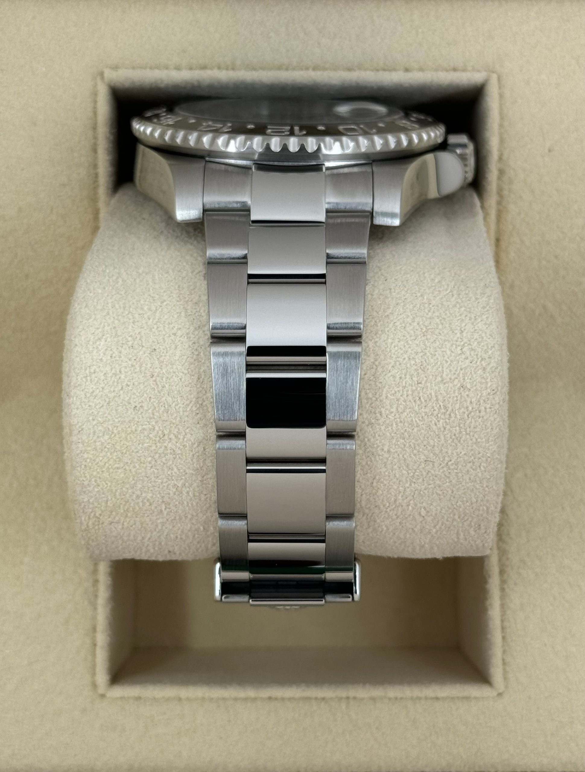 Rolex GMT-Master II 40mm 116710LN Stainless Steel Black Dial - Image 3