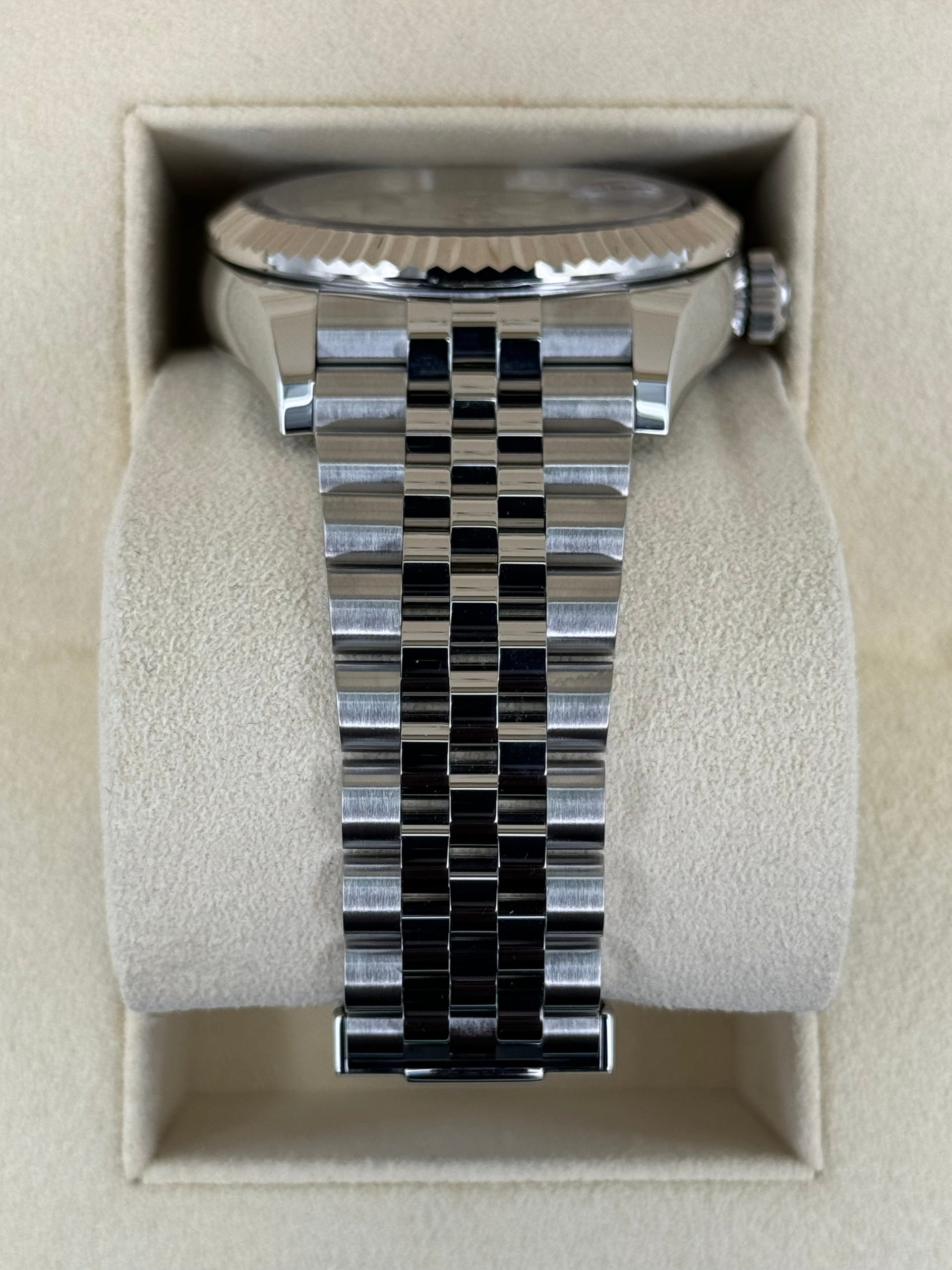 2022 Rolex Sky-Dweller 42mm 326934 Stainless Steel Jubilee White Dial - Image 3