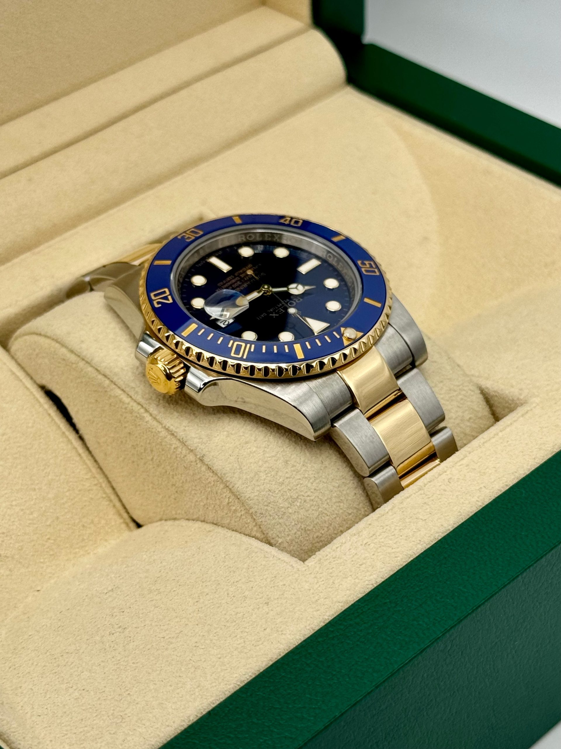 2016 Rolex Submariner "Bluesy" 40mm 116613LB Two-Tone Blue Dial - Image 8