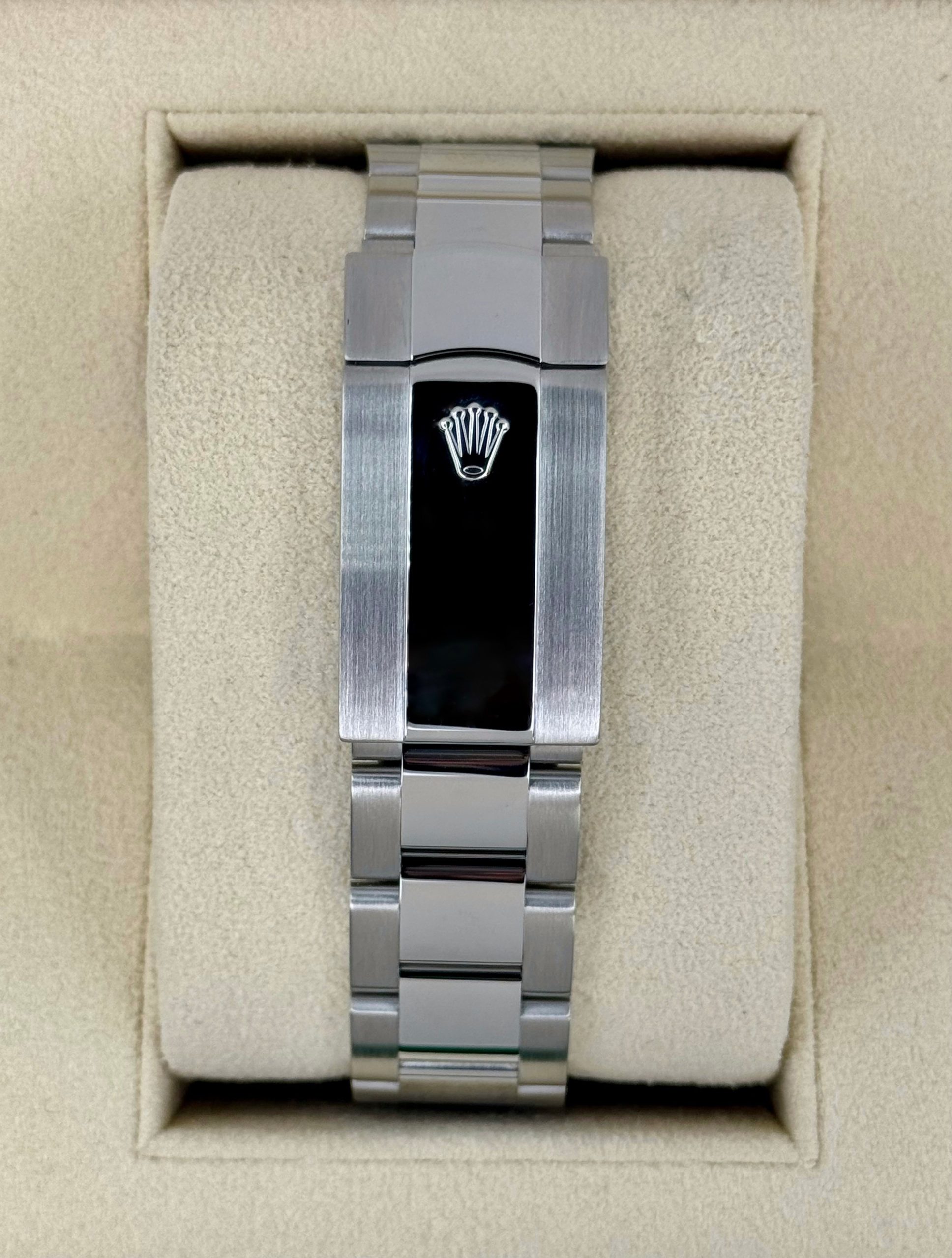 NEW 2025 Rolex Sky-Dweller 42mm 336934 Oyster Green Dial - Image 2