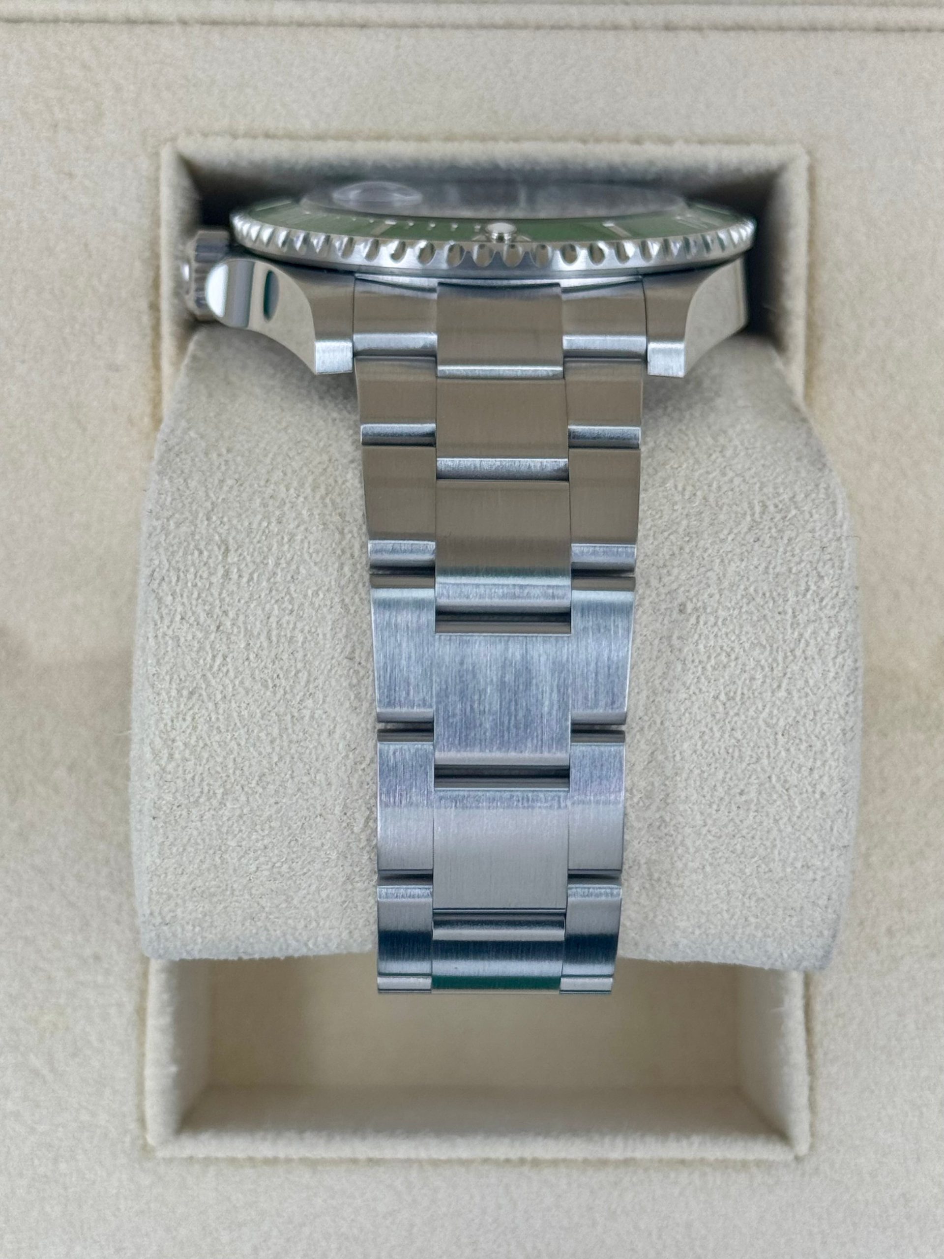 NEW 2024 Rolex Submariner "Starbucks" 41mm 126610LV Black Dial - Image 4