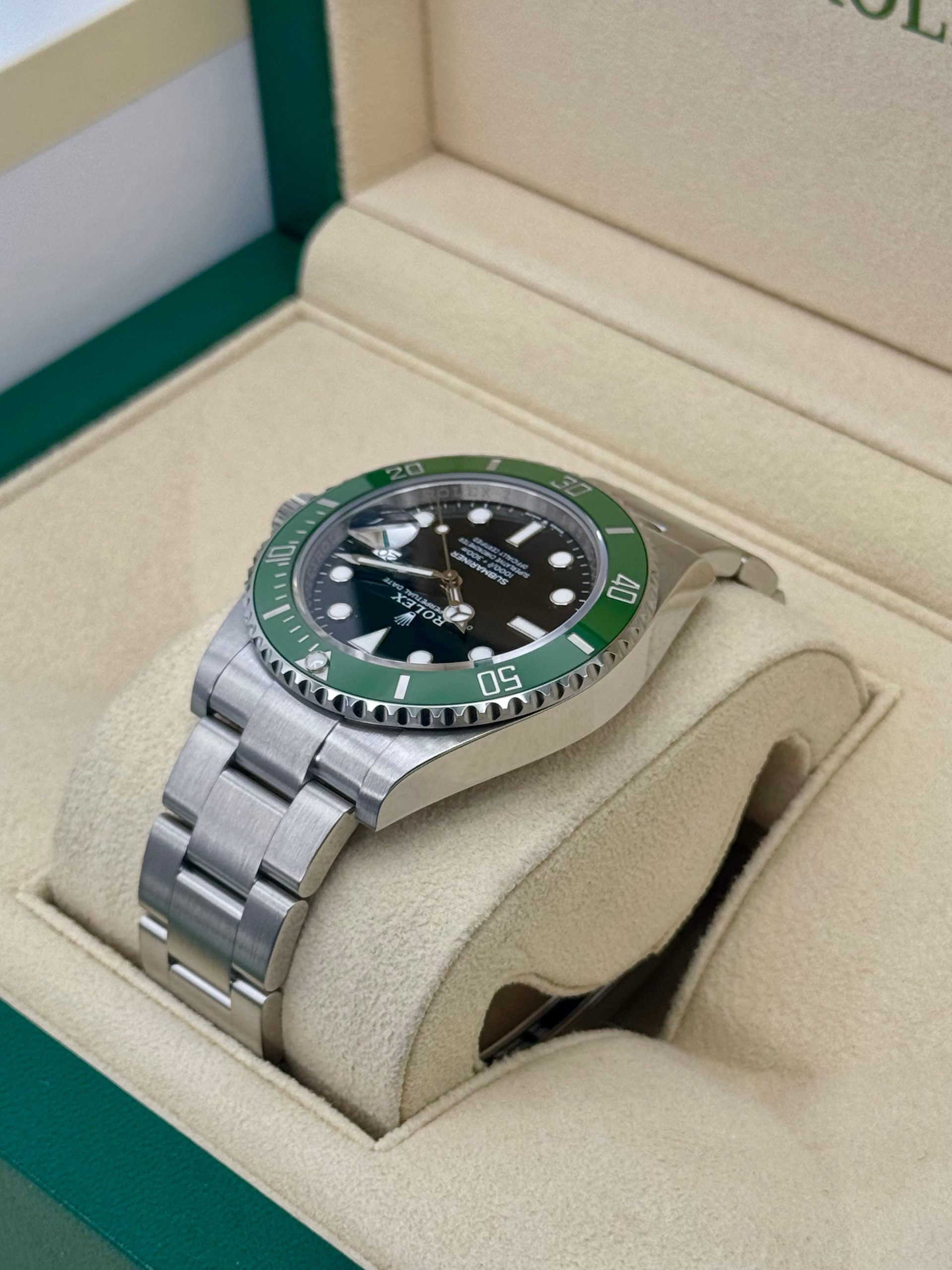 NEW 2024 Rolex Submariner "Starbucks" 41mm 126610LV Black Dial - Image 7