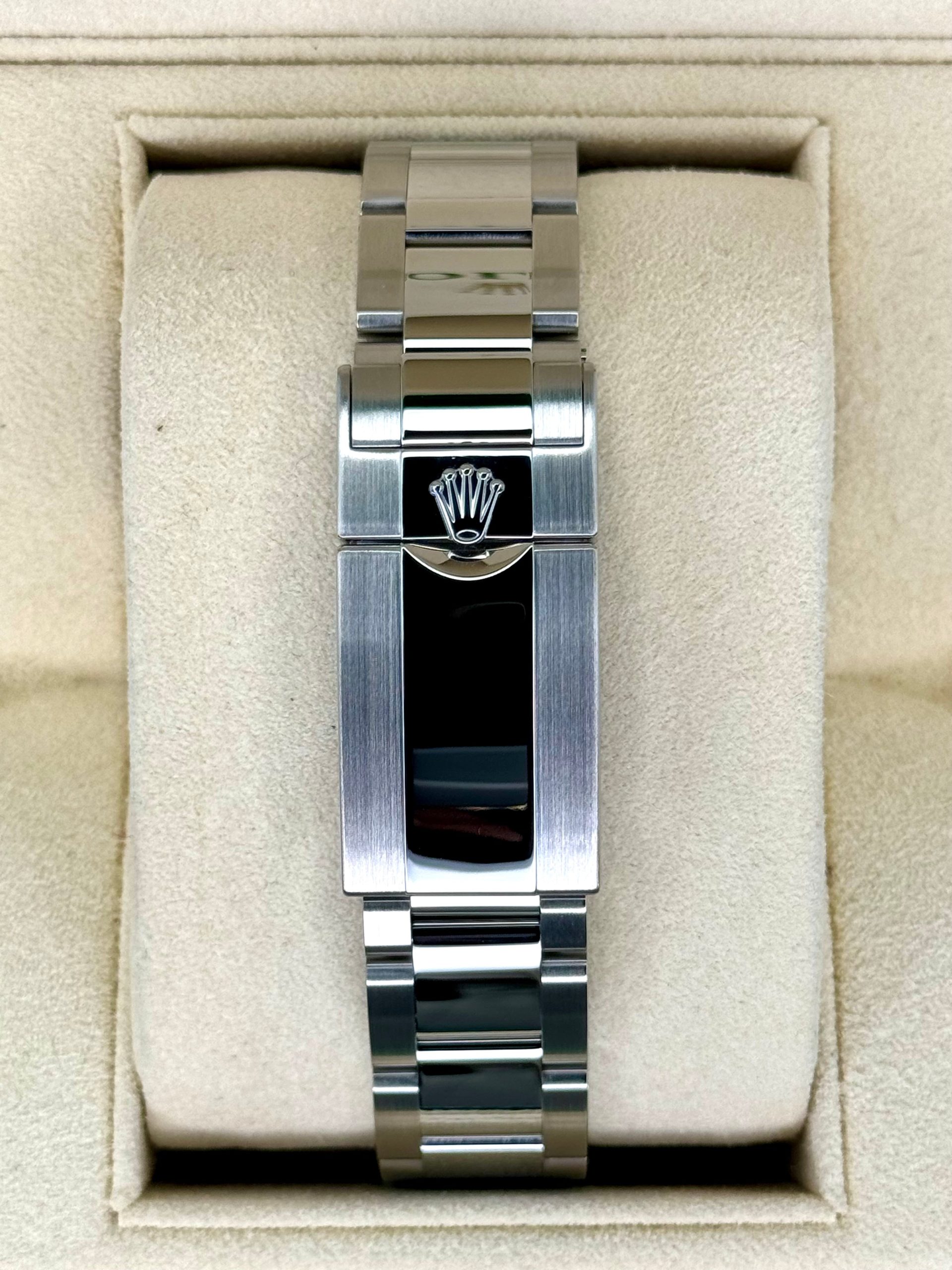 Rolex Daytona 40mm 116500LN Stainless Steel Black Dial - Image 2