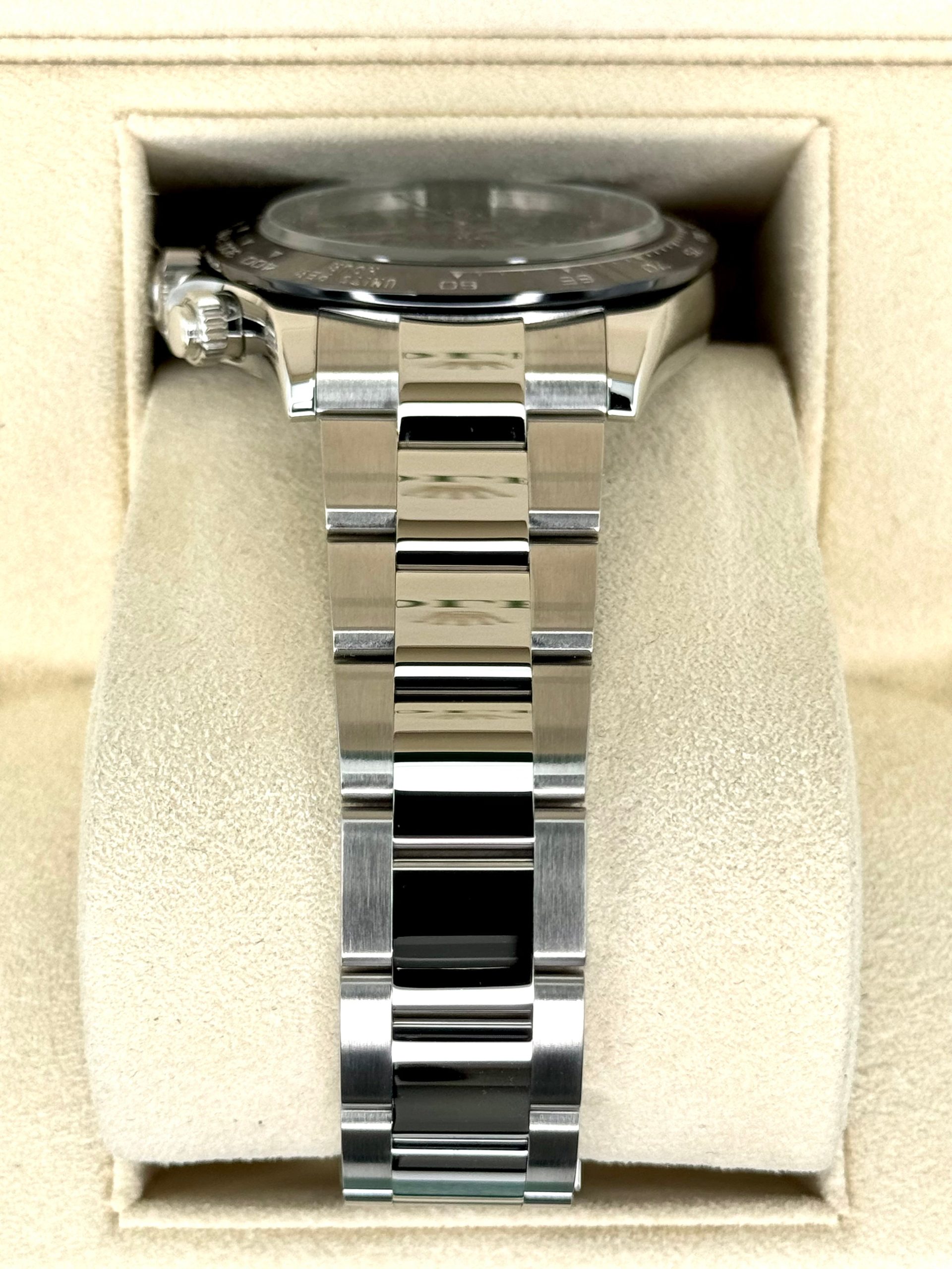 Rolex Daytona 40mm 116500LN Stainless Steel Black Dial - Image 4