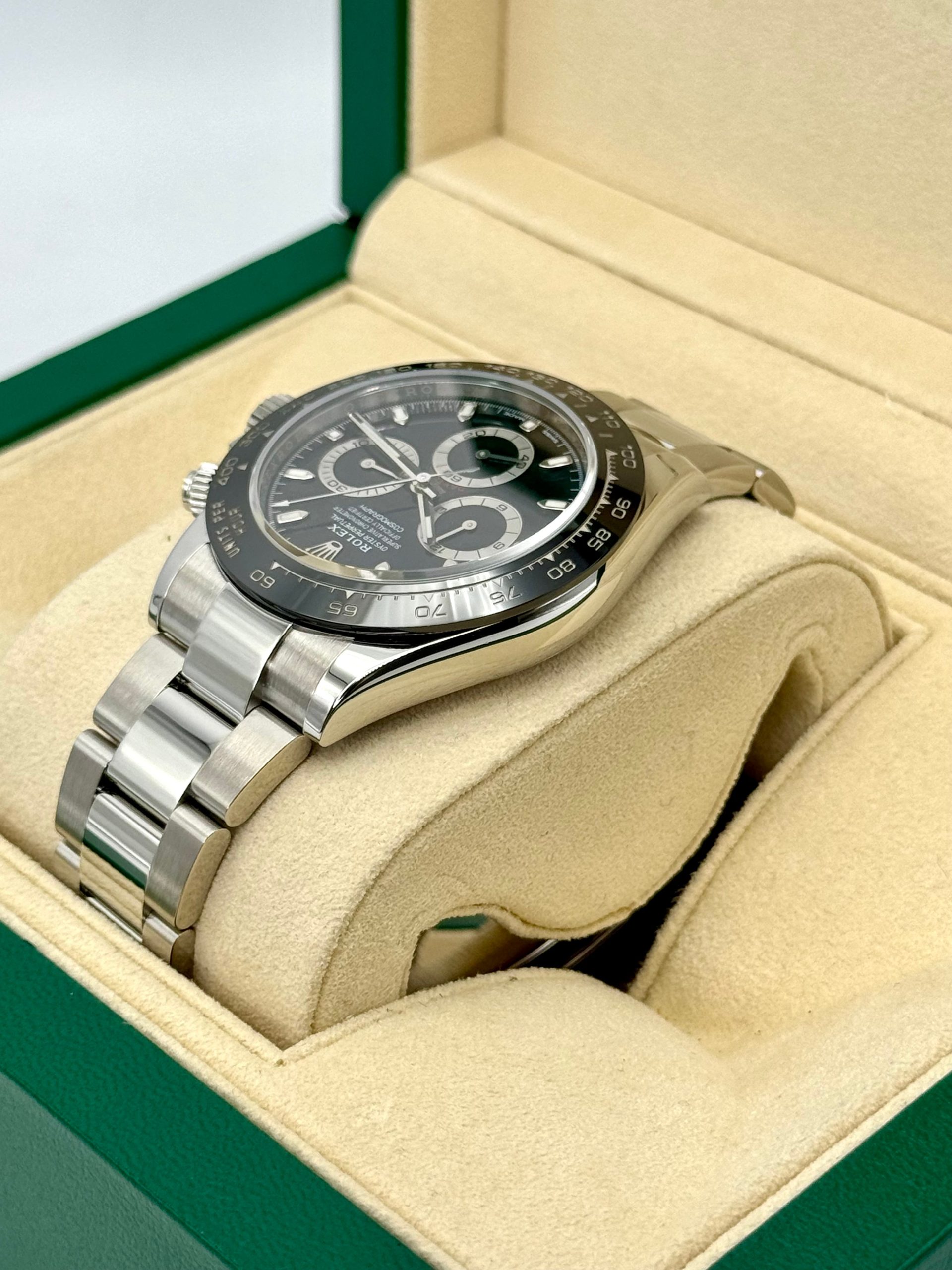 Rolex Daytona 40mm 116500LN Stainless Steel Black Dial - Image 7