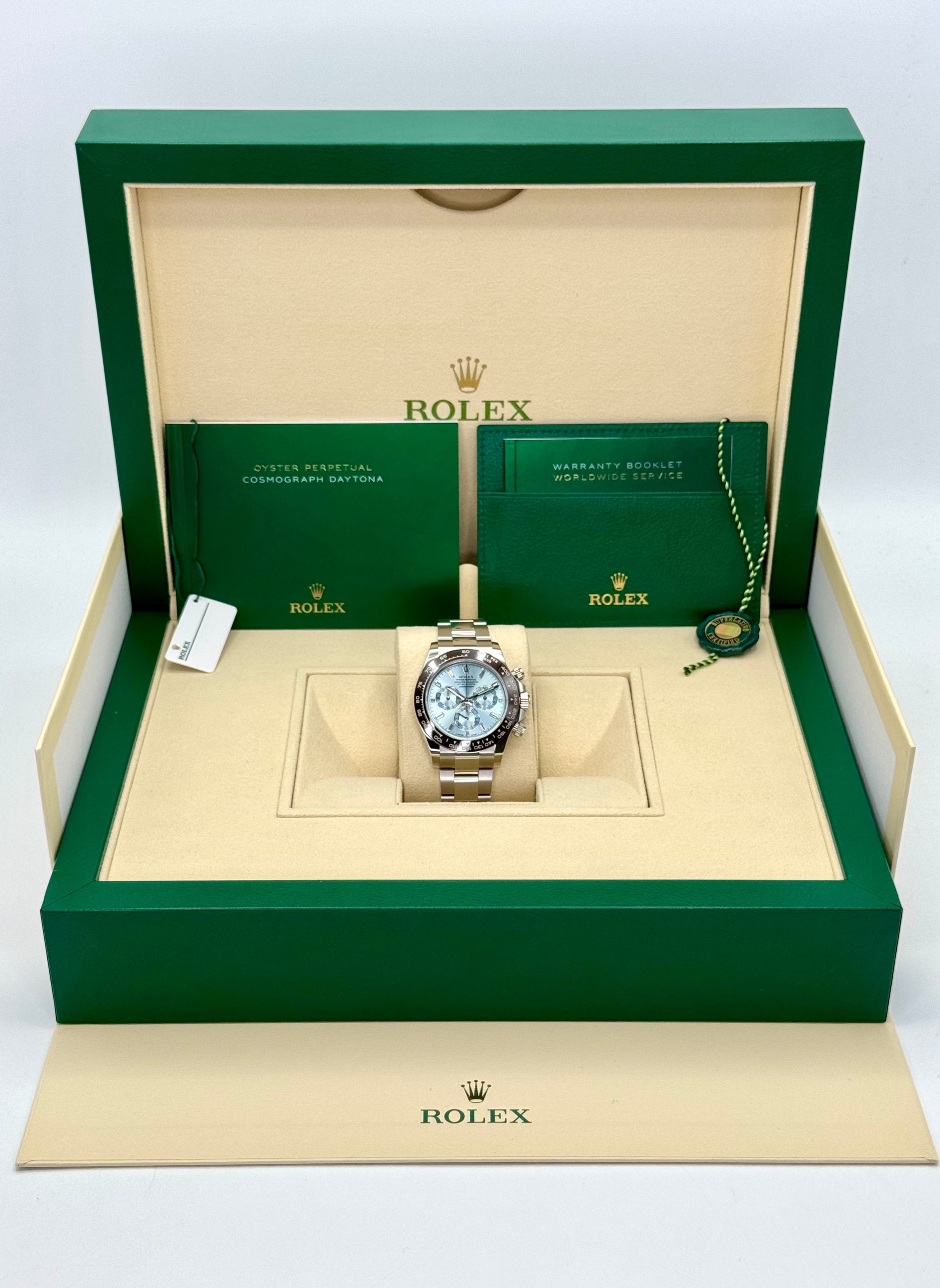 2023 Rolex Daytona 40mm 116506 Platinum Ice Blue Diamond Dial - Image 11