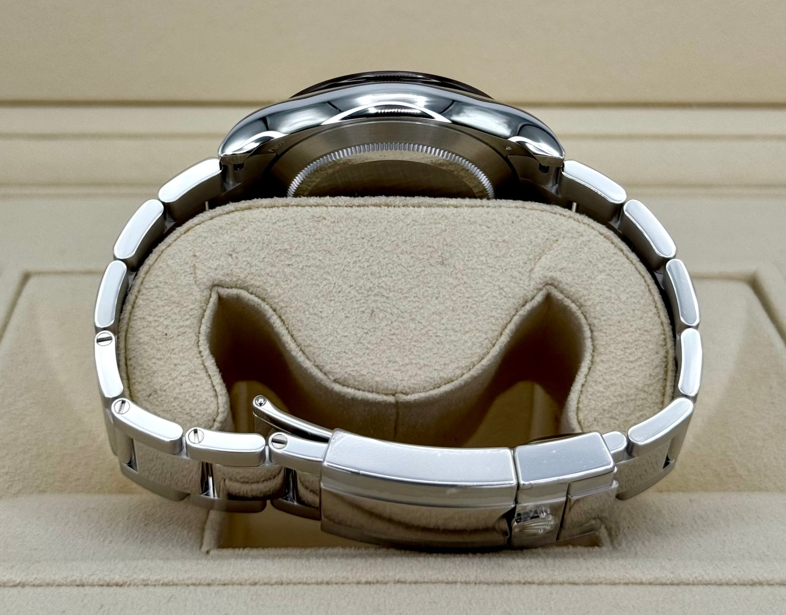 2023 Rolex Daytona 40mm 116506 Platinum Ice Blue Diamond Dial - Image 10