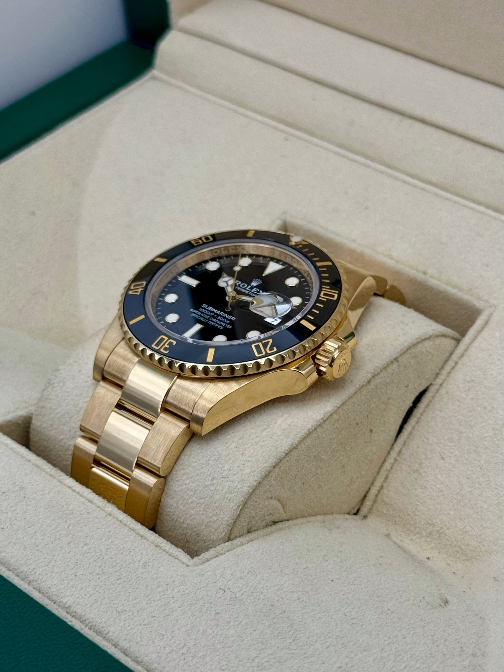 2022 Rolex Submariner 41mm 126618LN Yellow Gold Black Dial - Image 5