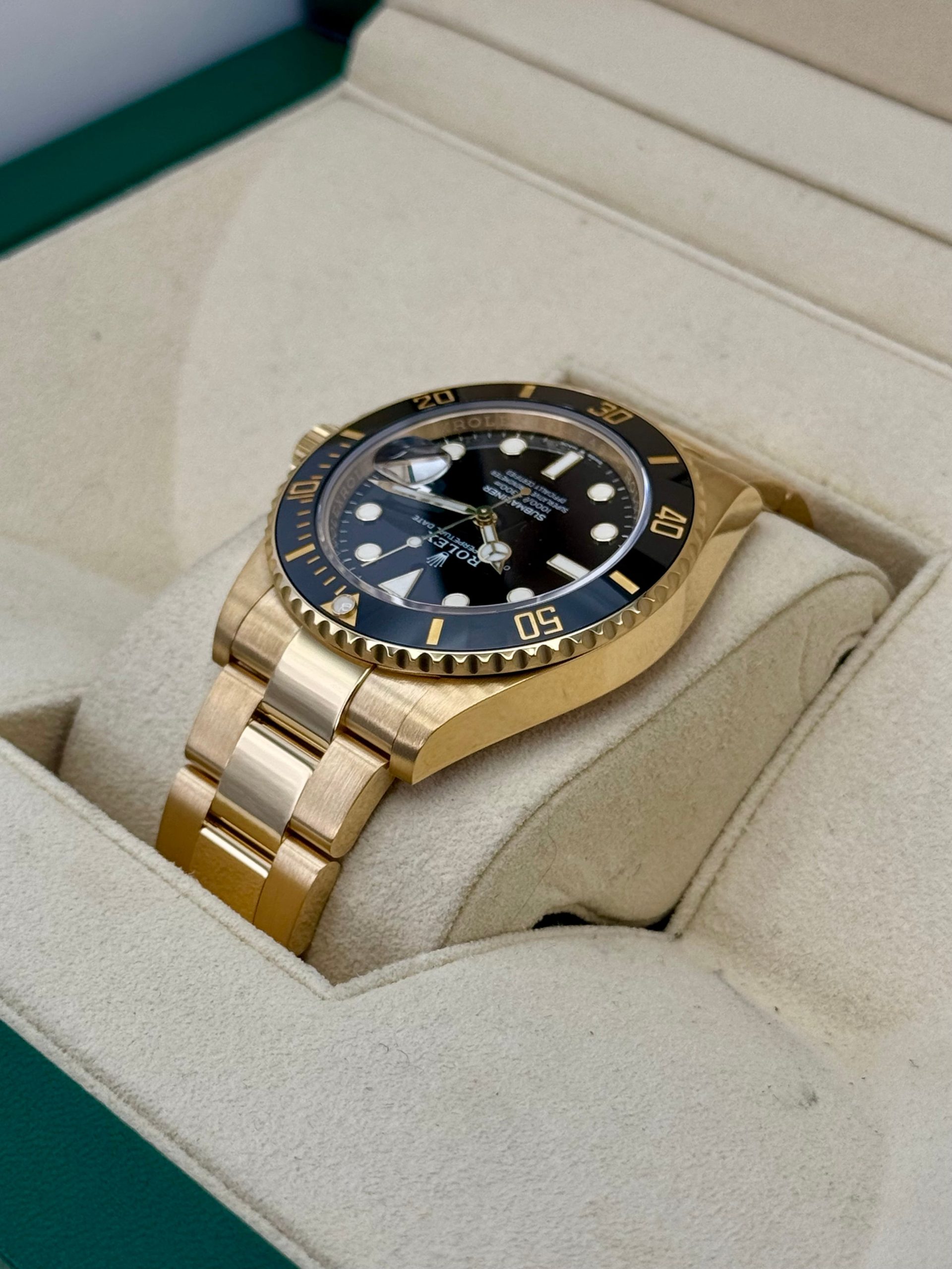 2022 Rolex Submariner 41mm 126618LN Yellow Gold Black Dial - Image 7