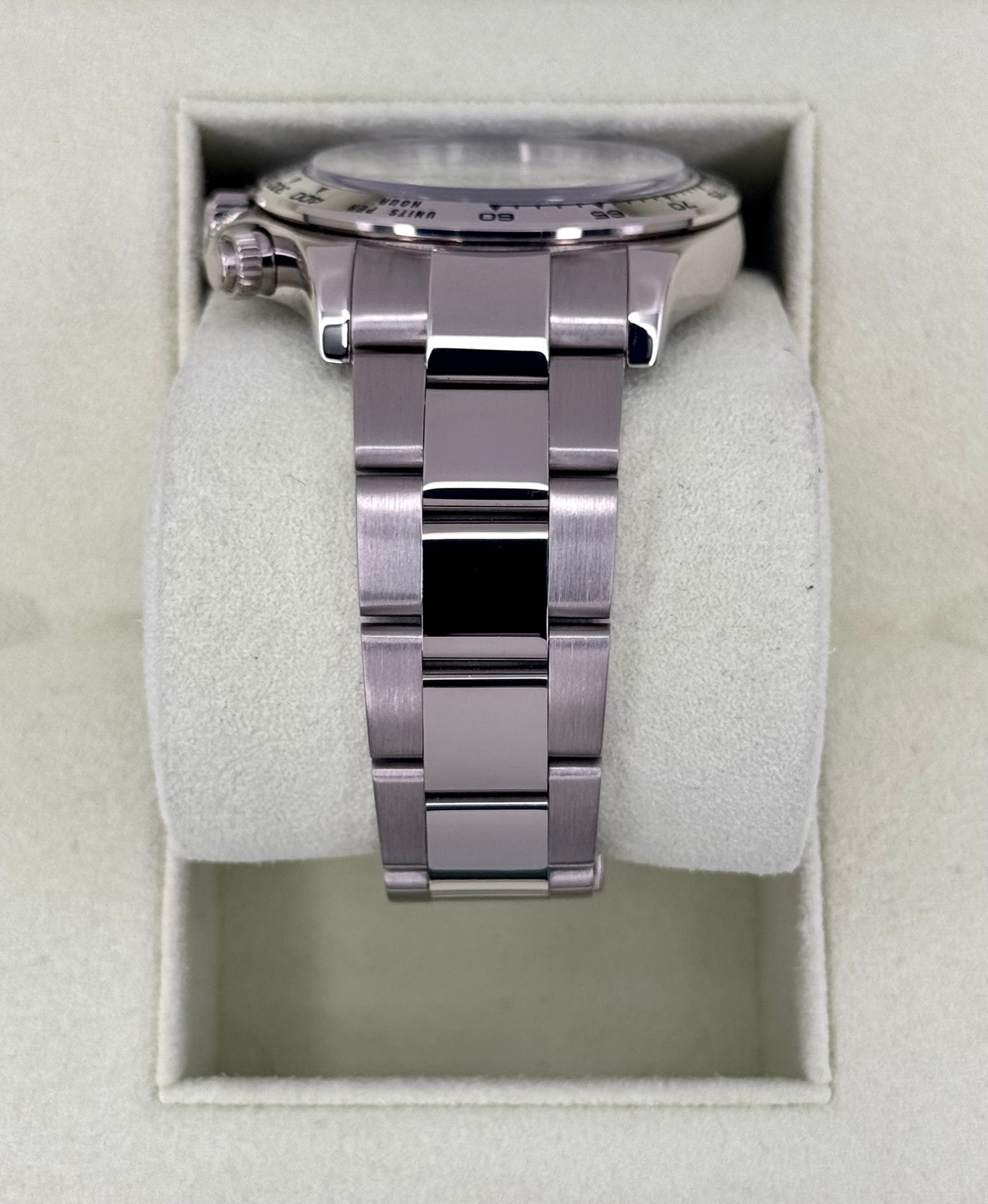 2009 Rolex Daytona 40mm 116509 White Gold Black Diamond Dial - Image 4