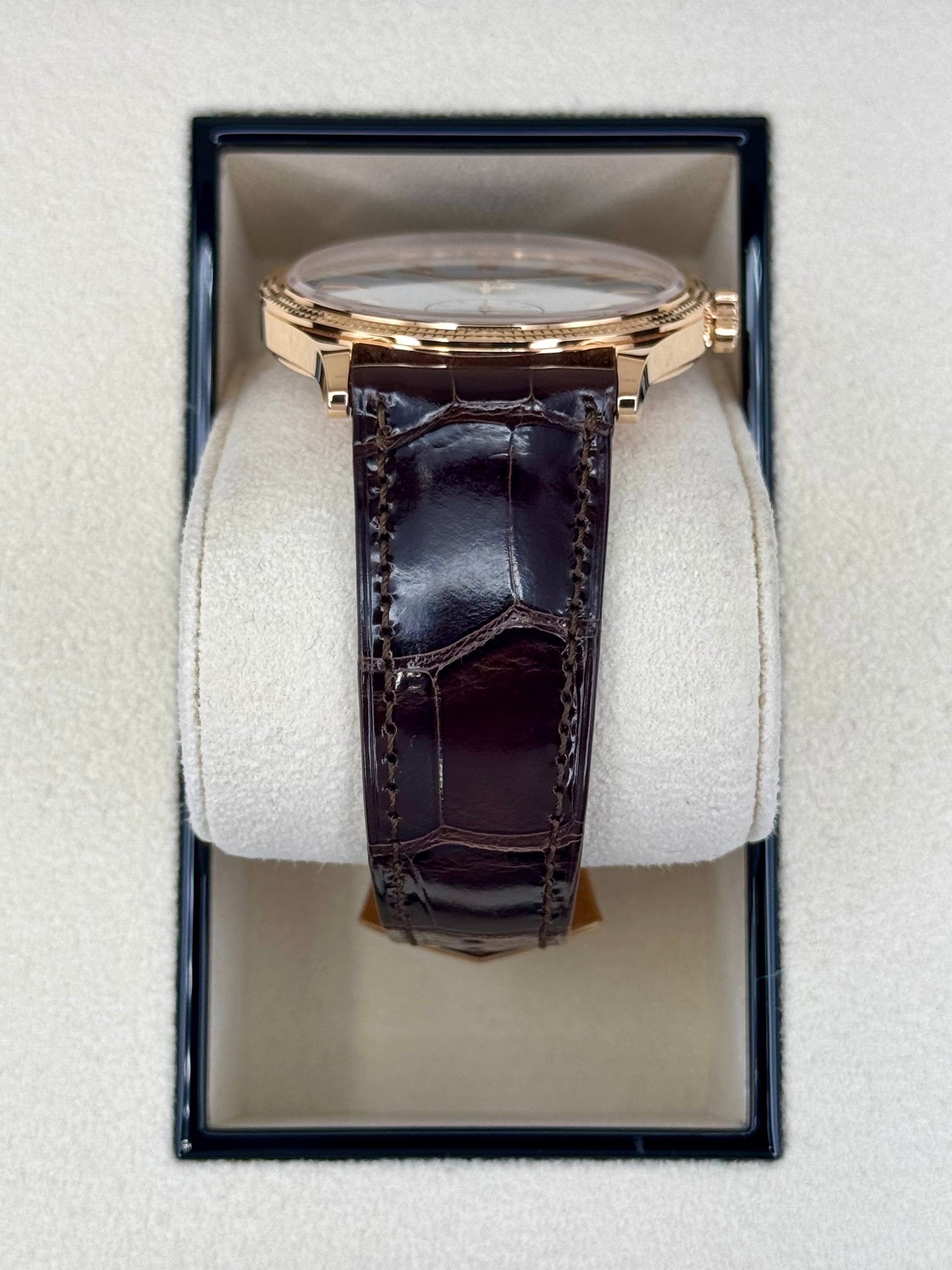 Patek Philippe Calatrava 40mm 6119R Rose Gold White Dial - Image 3