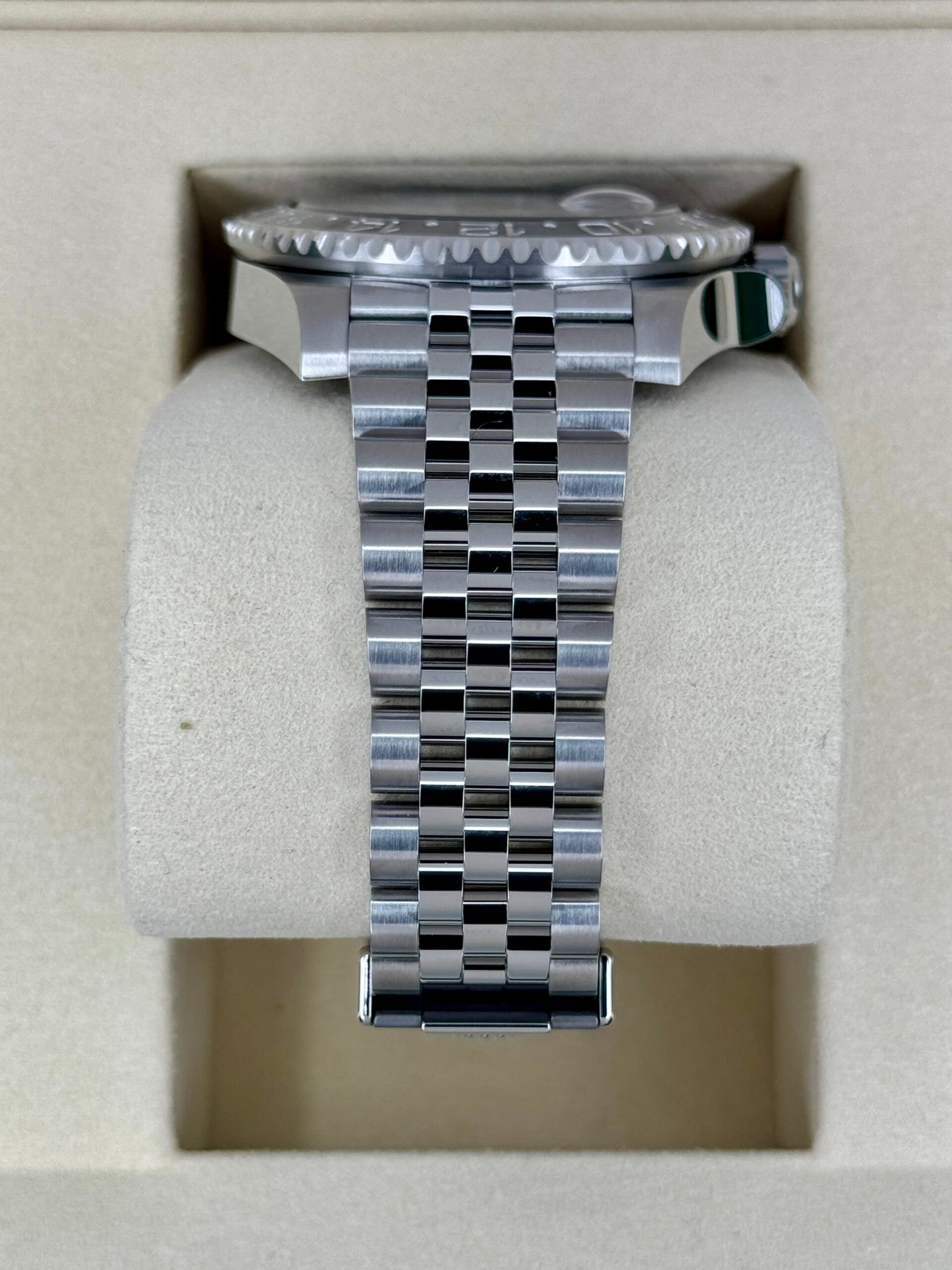 NEW 2025 Rolex GMT-Master II "Bruce Wayne" 40mm 126710GRNR Jubilee - Image 3