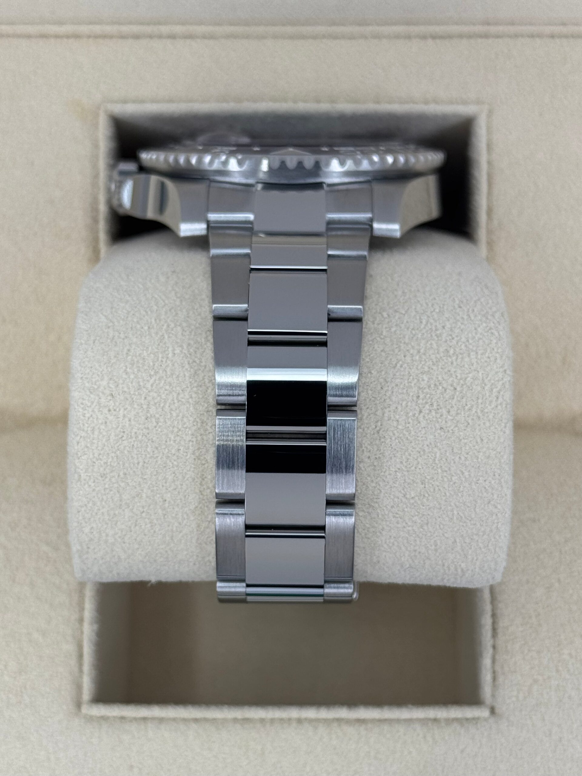 2024 Rolex GMT-Master II "Pepsi" 40mm 126710BLRO Oyster - Image 4