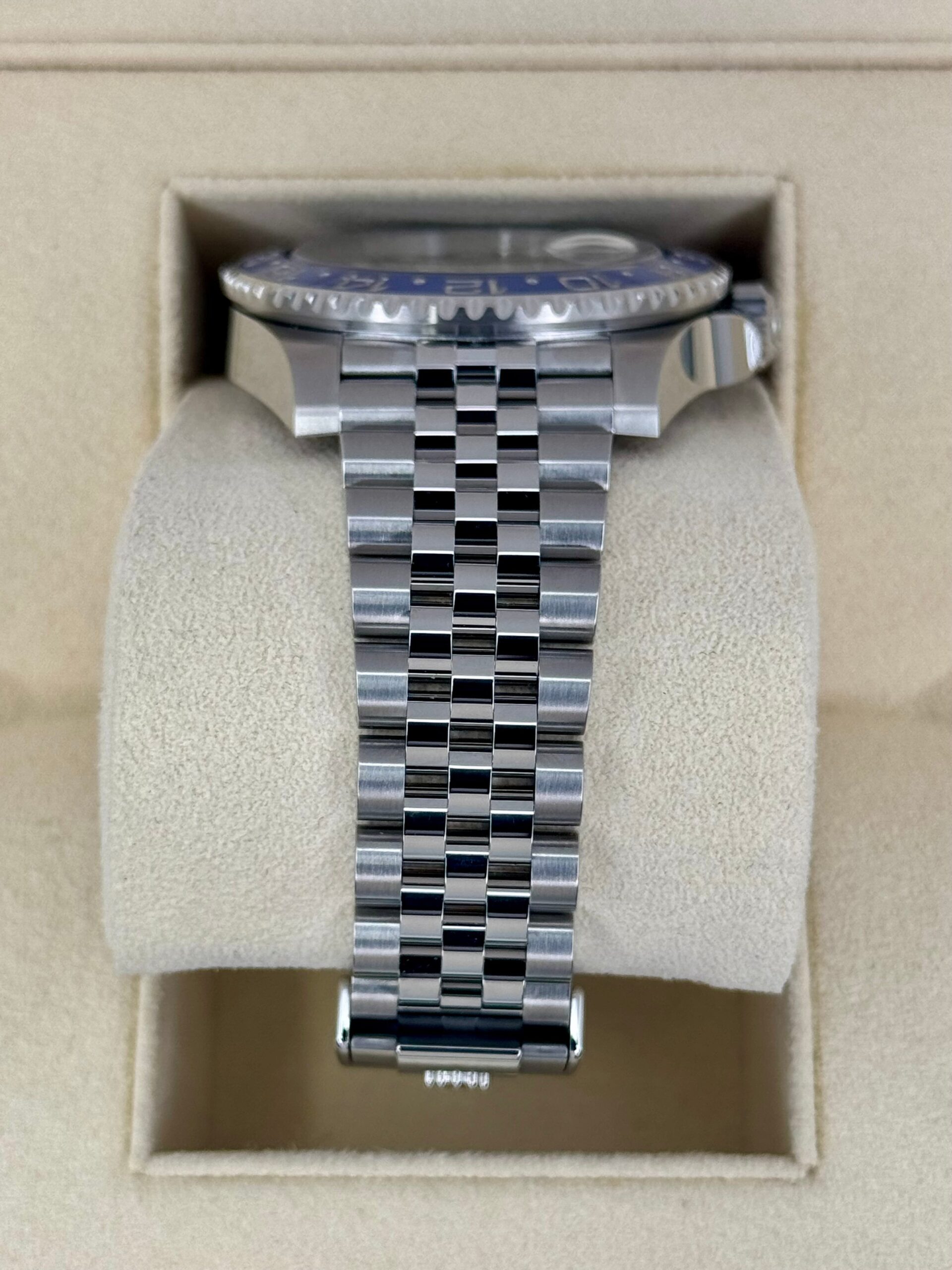 NEW 2025 Rolex GMT-Master II "Batgirl" 40mm 126710BLNR Jubilee - Image 3