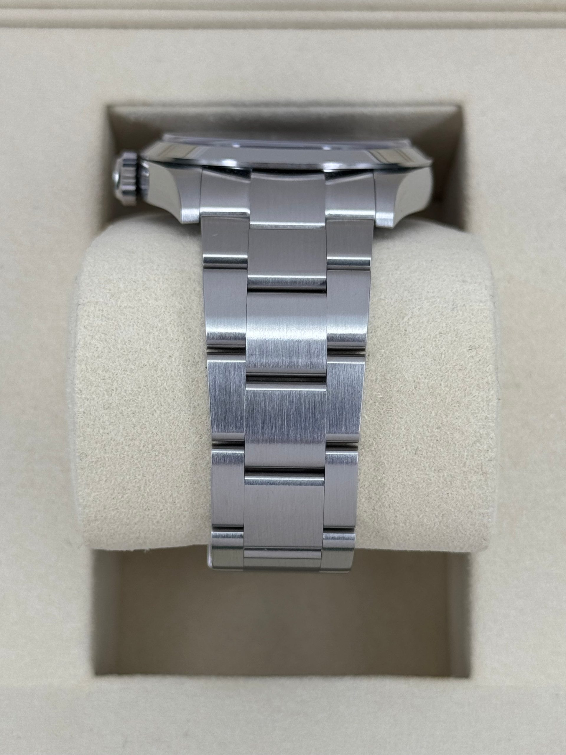 NEW 2025 Rolex Explorer 40mm 224270 Black Dial - Image 4