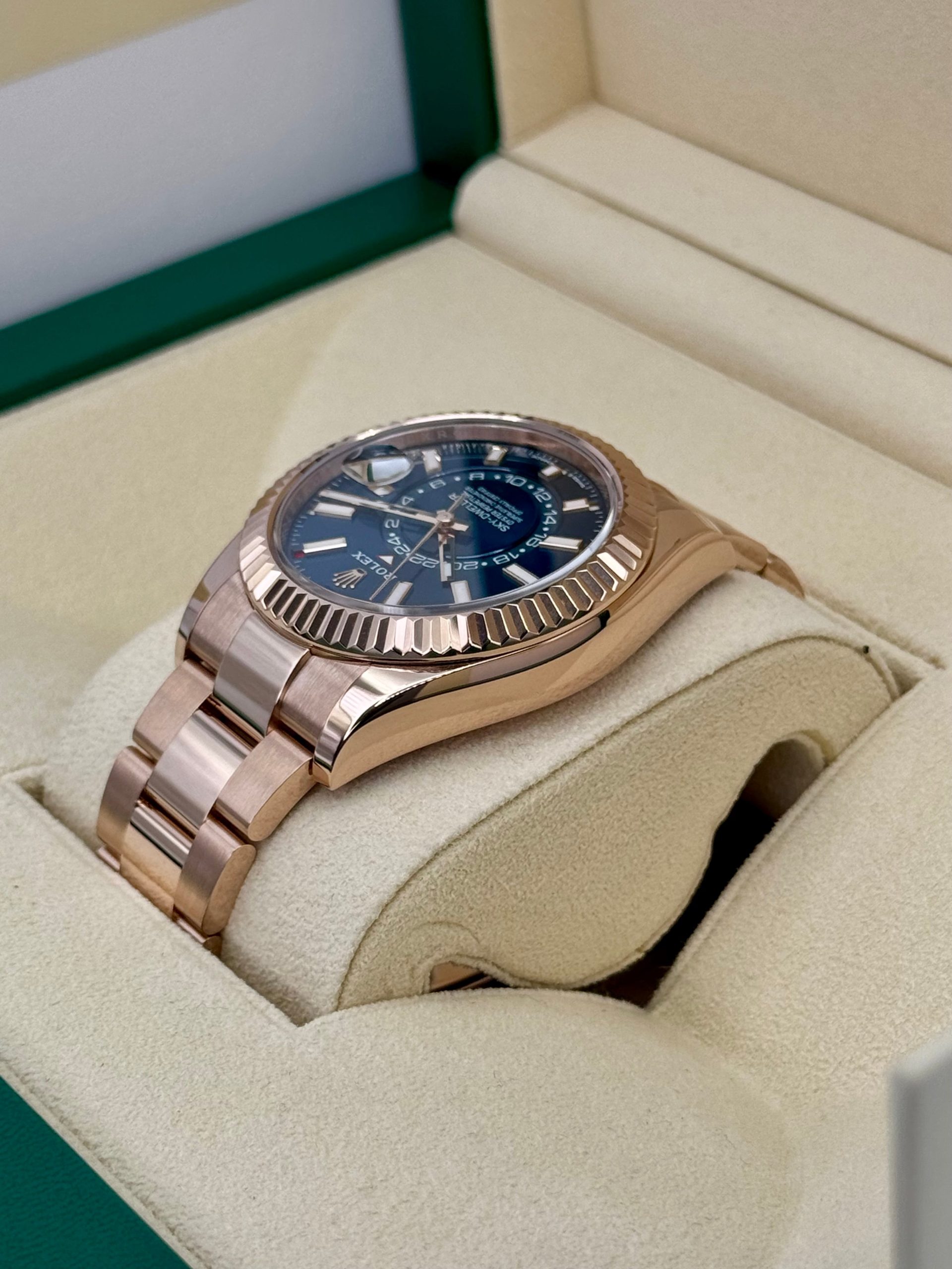 2023 Rolex Sky-Dweller 42mm 336935 Rose Gold Blue Dial - Image 7