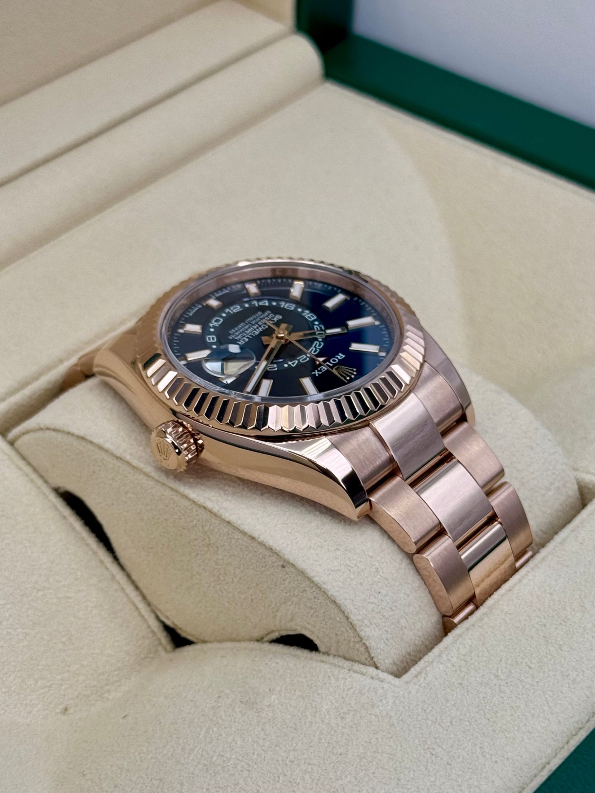 2023 Rolex Sky-Dweller 42mm 336935 Rose Gold Blue Dial - Image 8